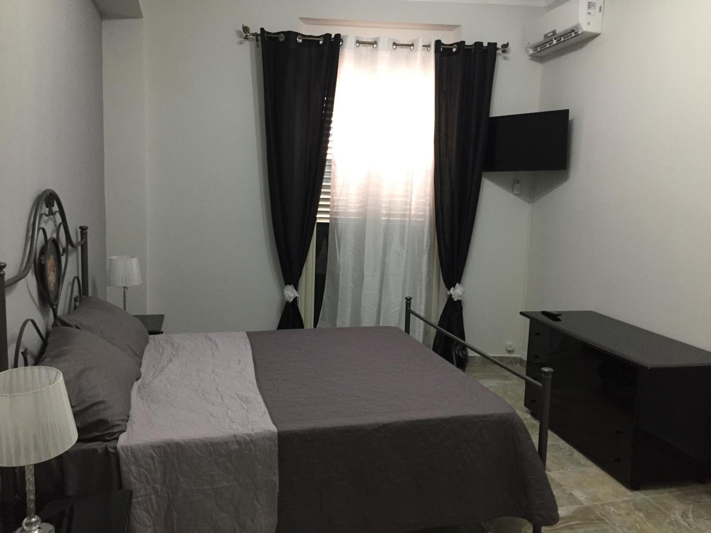 Economy Double Room photo 1