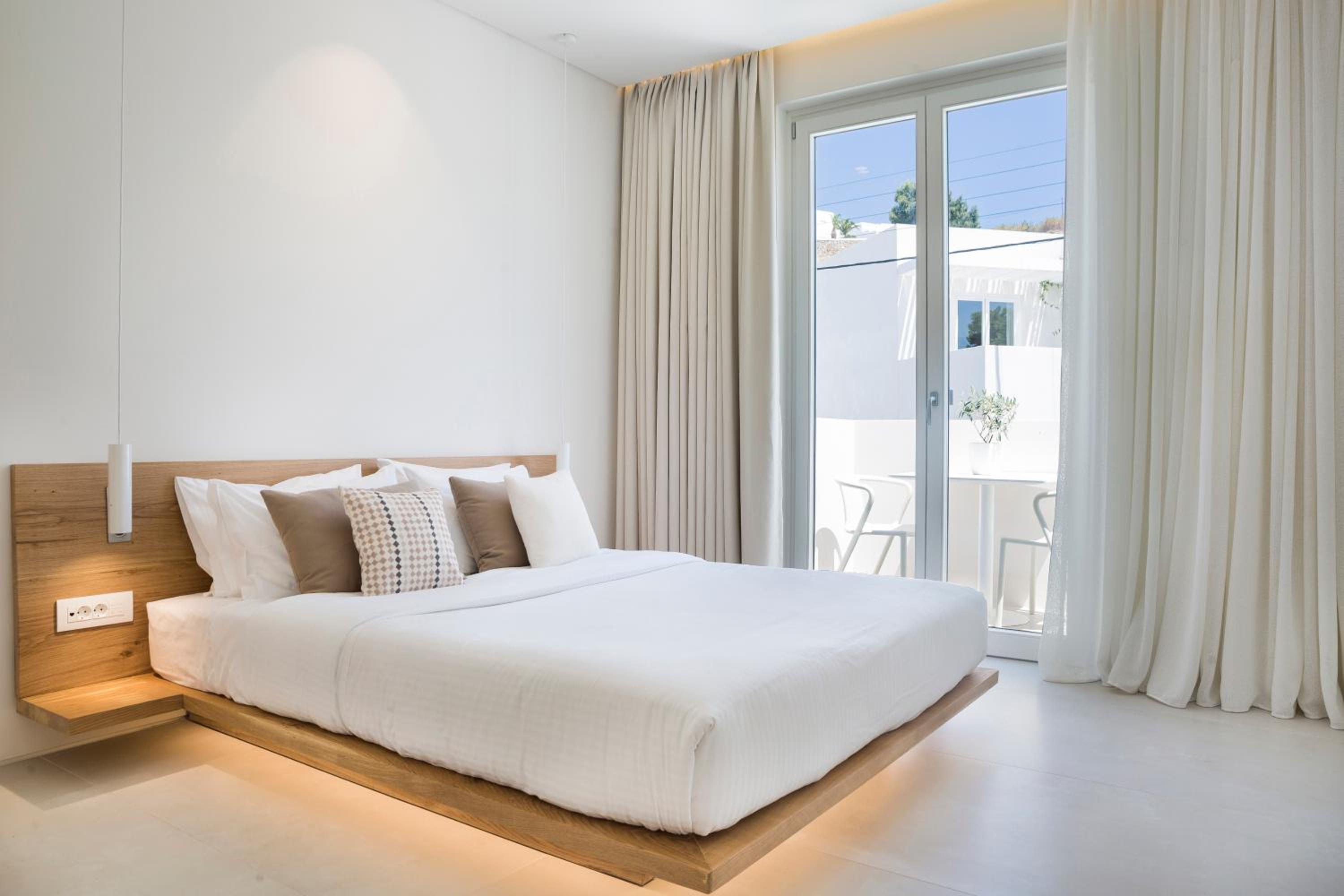 Luxury Double with Mountain View