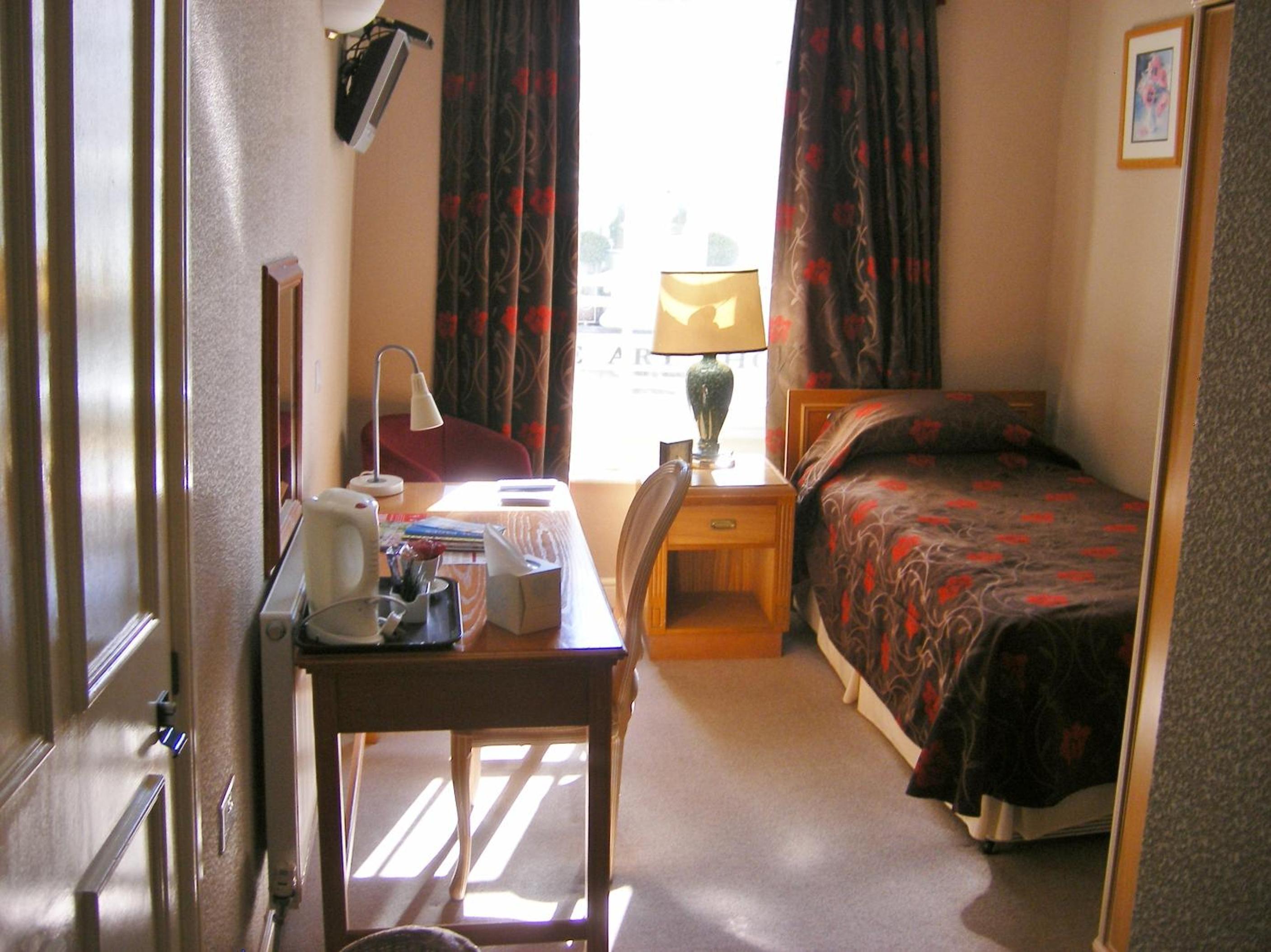 Standard Single Room photo 2
