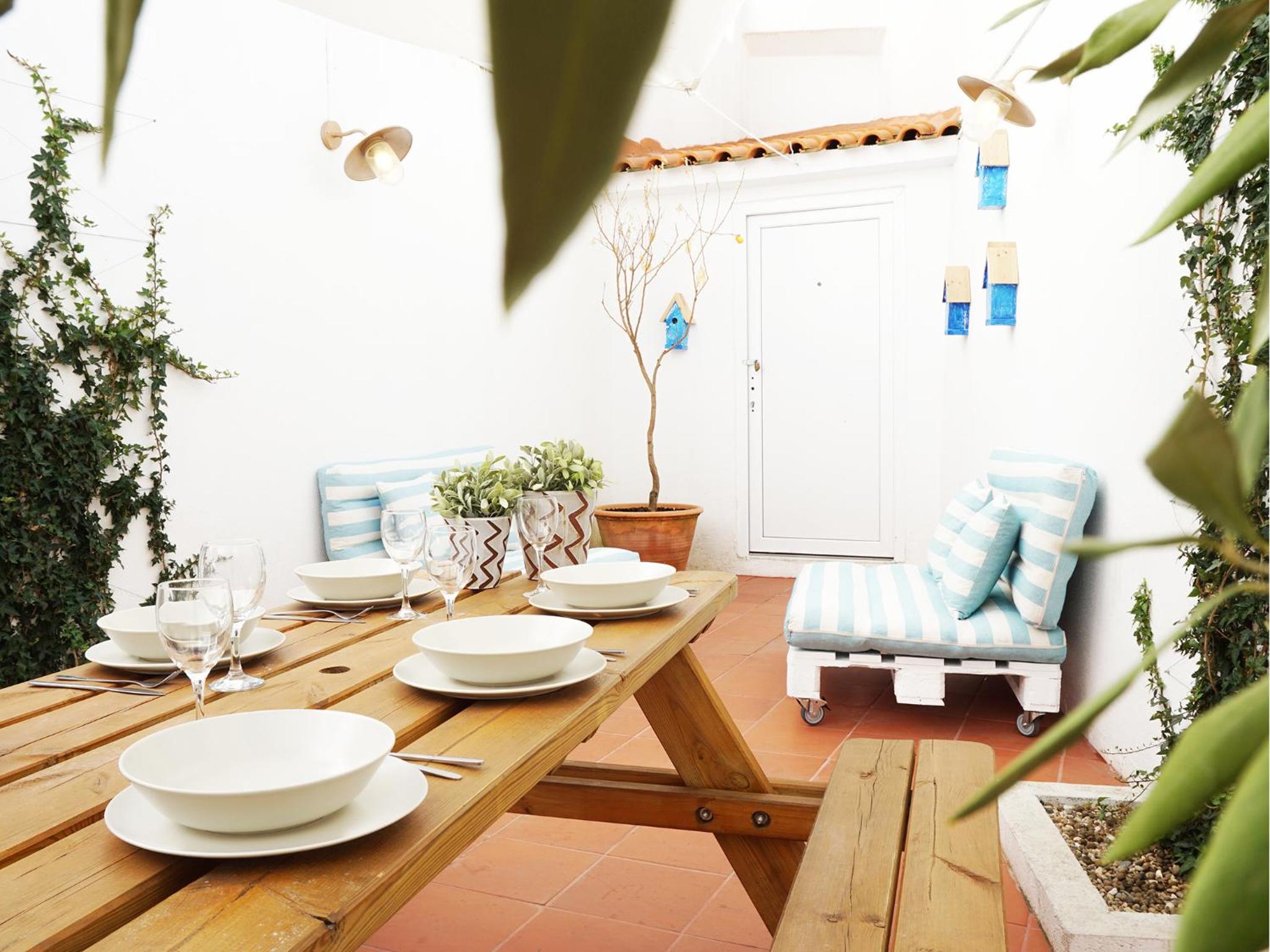 Apartment with Terrace - Photo 16
