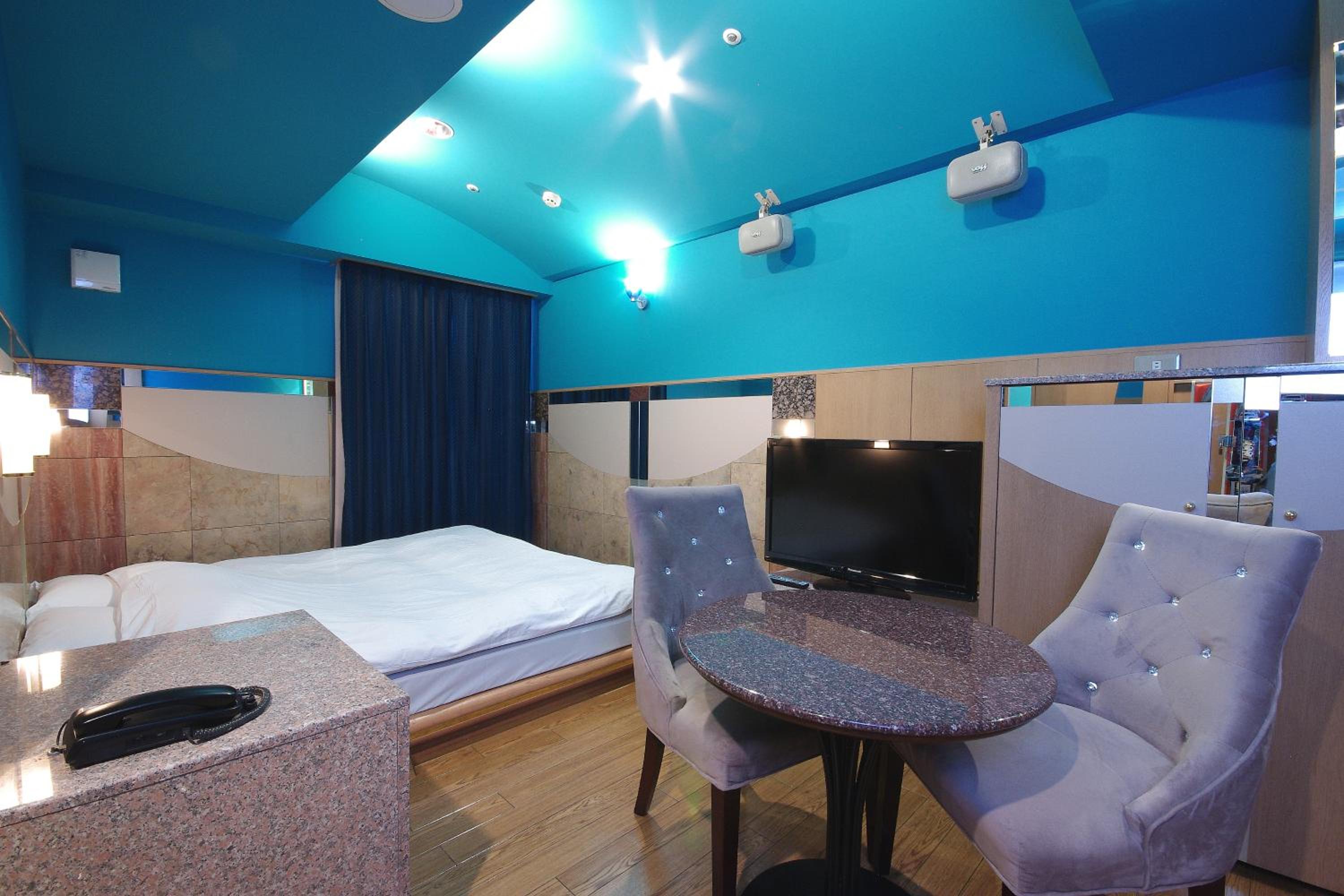 【Check In After 15:00】Budget Double Room - Smoking-A