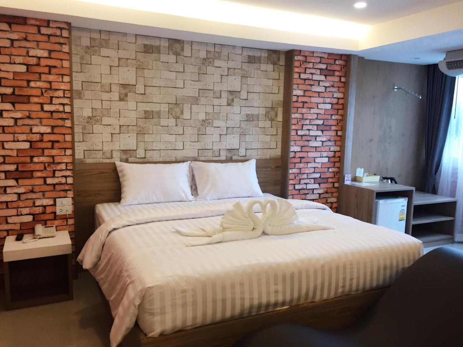 Deluxe Double Room photo 2