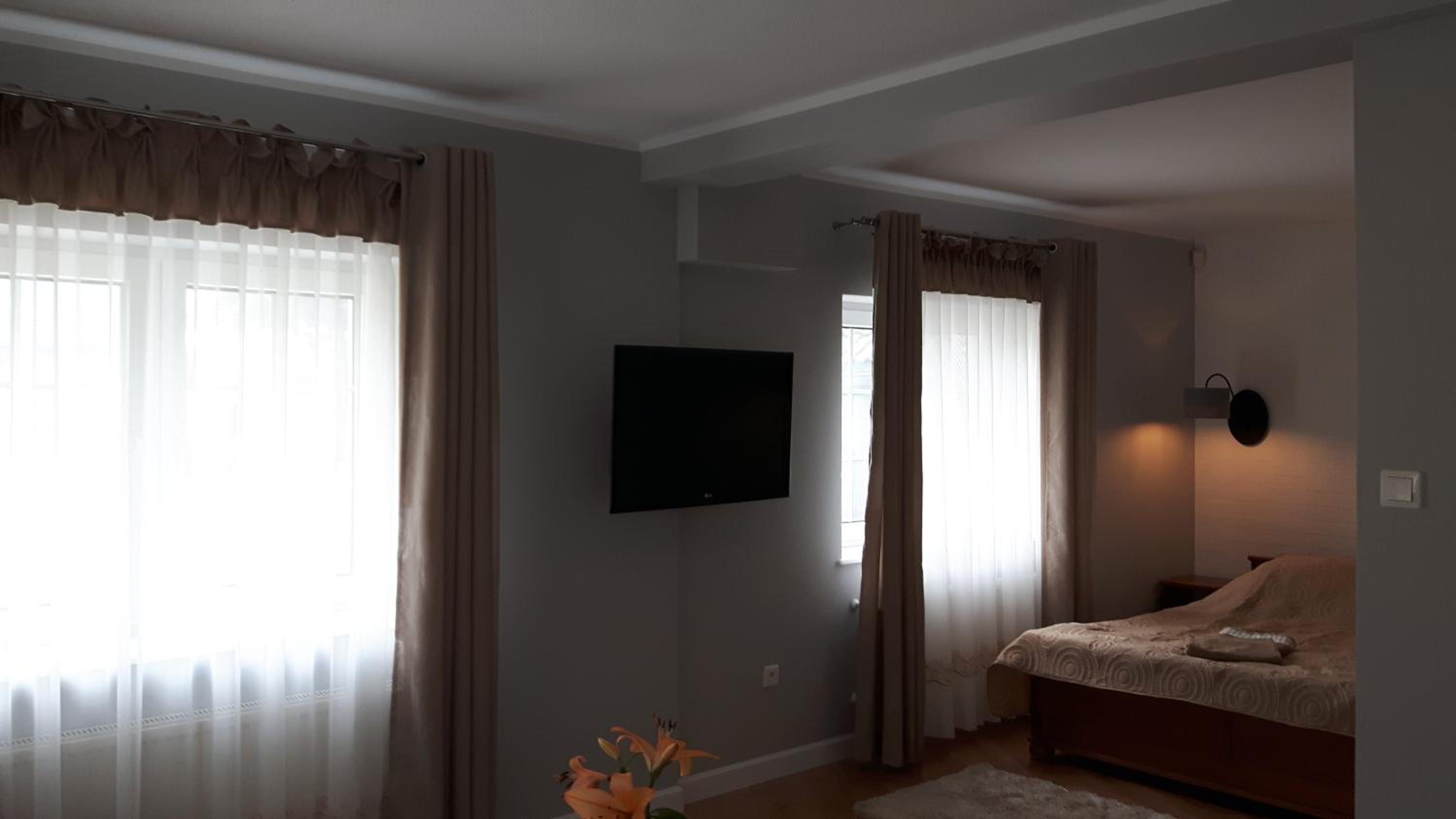 Apartment photo 1