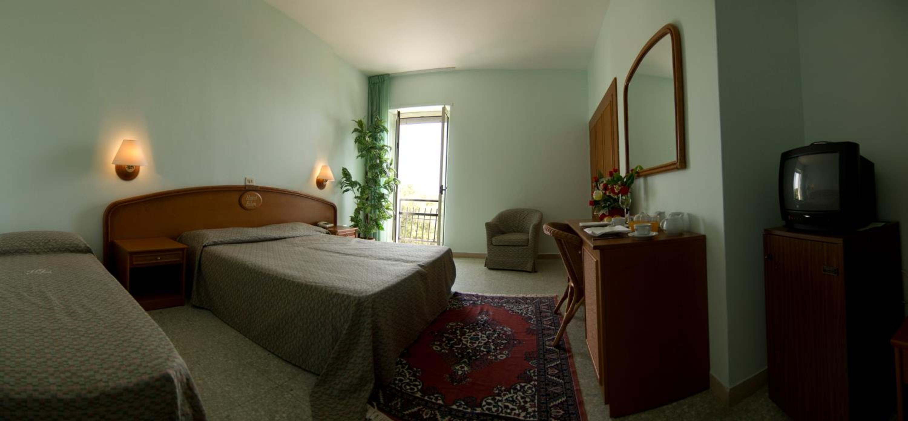 Triple Room with Sea View photo 1