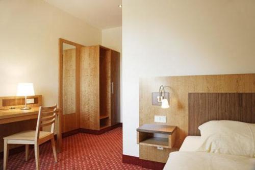 Double Room - Photo 3