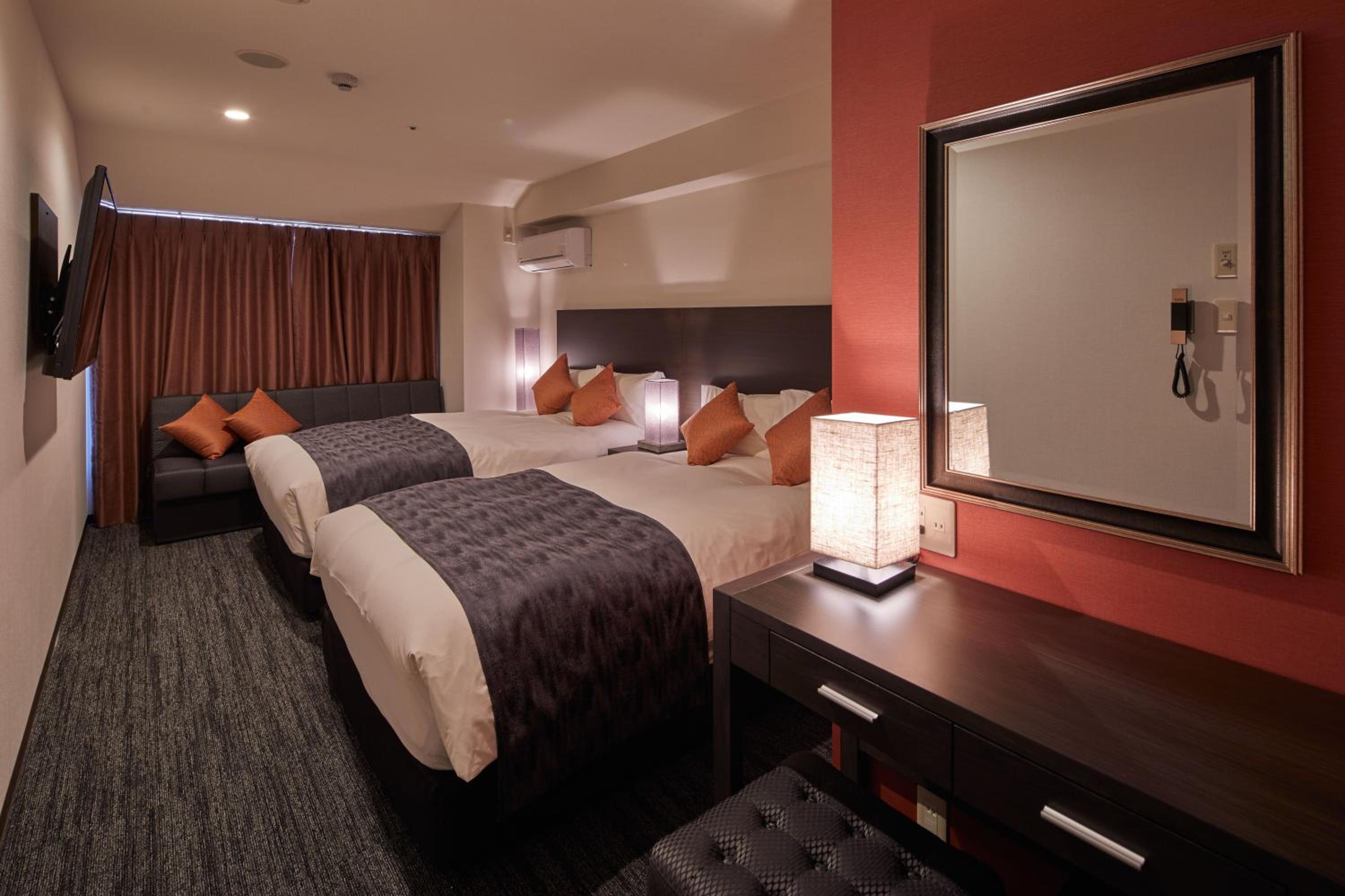 Superior Twin Room - Non-Smoking