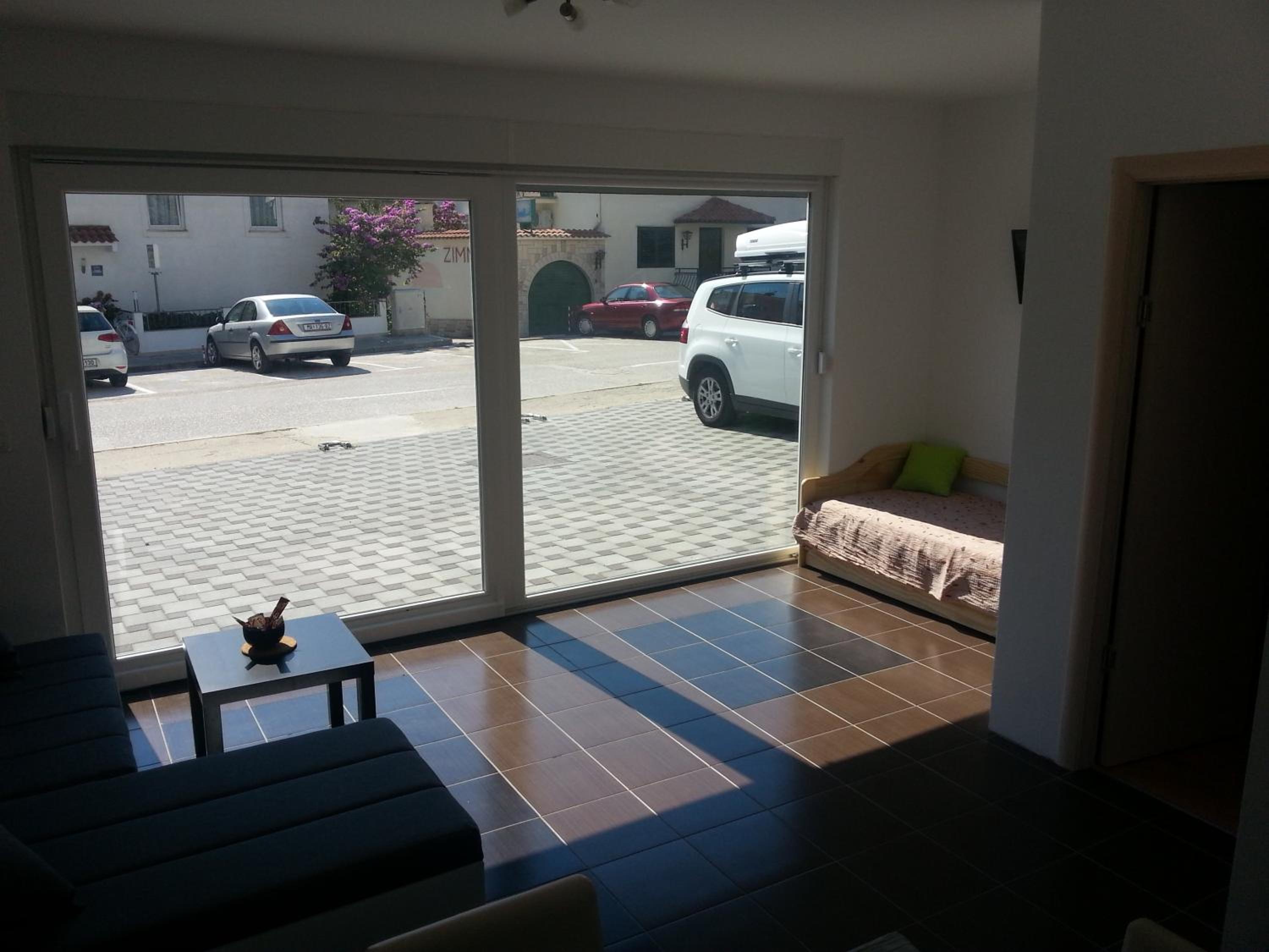 Studio Apartment photo 2