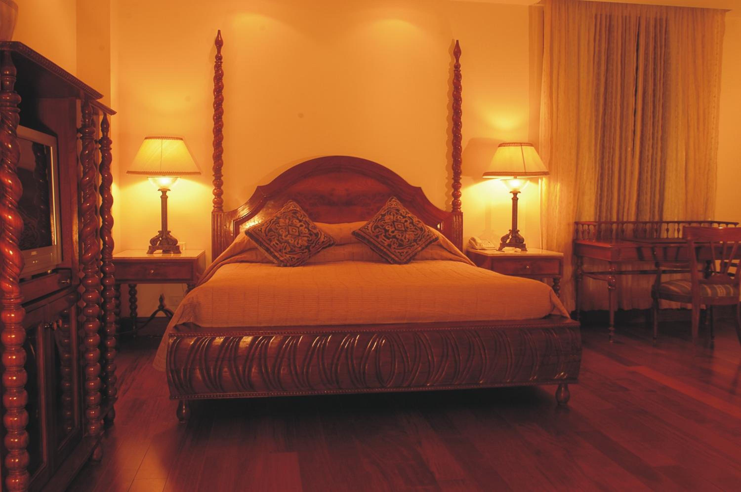 Three-Bedroom – 15% Discount on Food & Soft Beverages at The LaLiT Golf & Spa Resort Goa Three-Bedroom – 15% Discount on Food & Soft Beverages at The LaLiT Golf & Spa Resort Goa