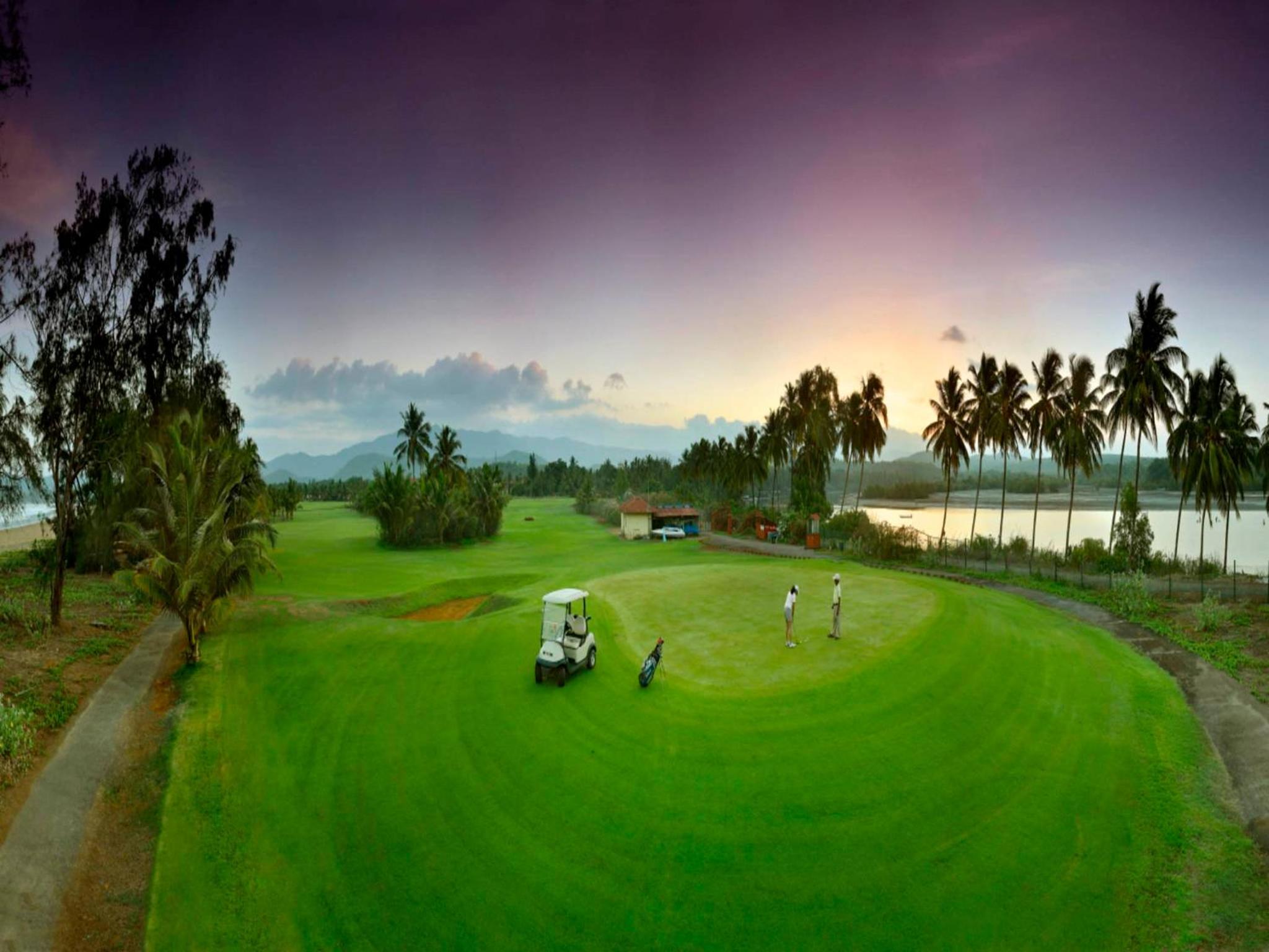 Suite with Garden View – 10% Discount on Food & Beverages – 15% Discount on Spa and Laundry Suite with Garden View – 10% Discount on Food & Beverages – 15% Discount on Spa and Laundry