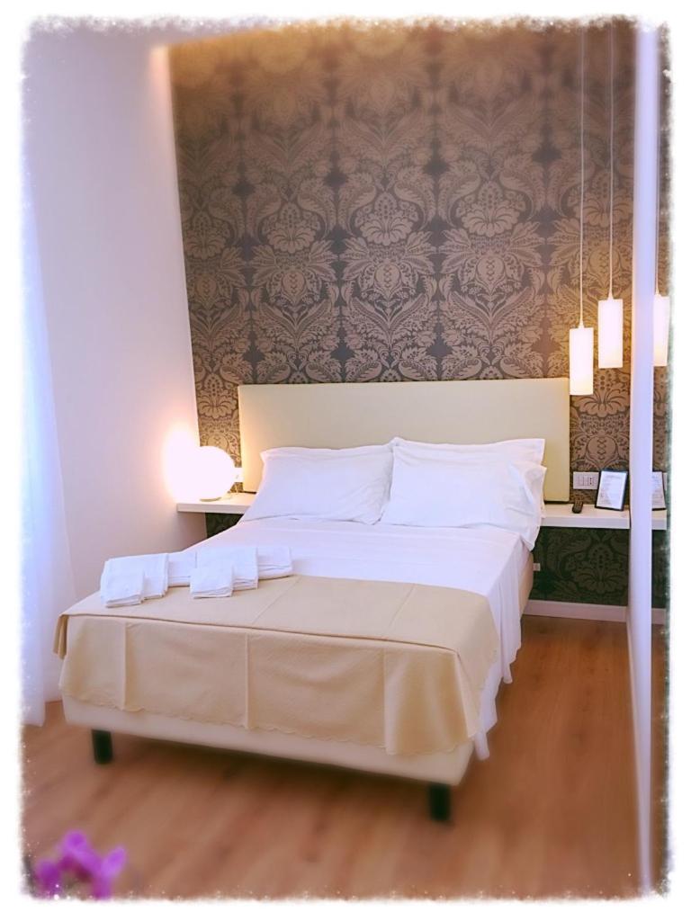 Double Room with Sea View - Photo 1