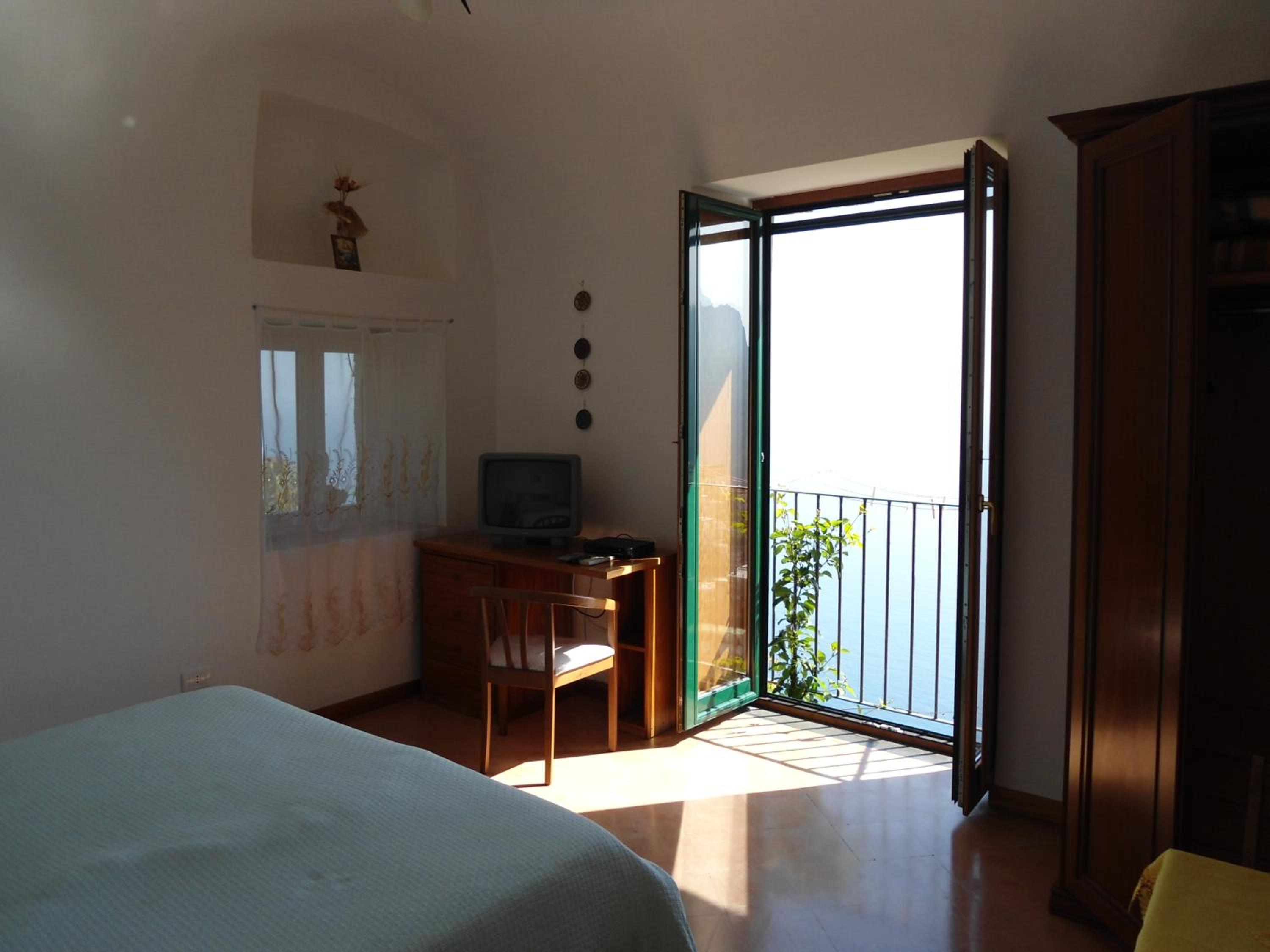 Economy Room photo 1