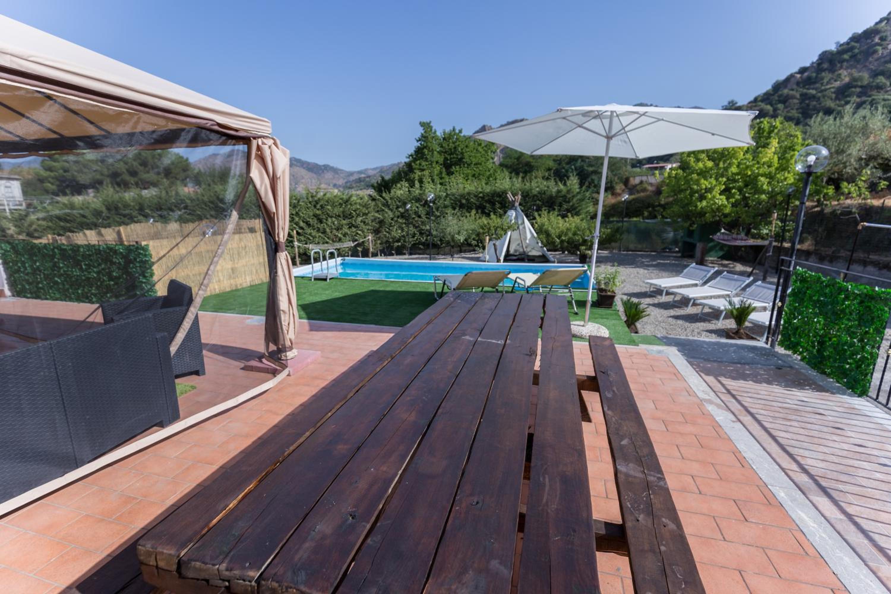 Villa With Private Pool photo 3