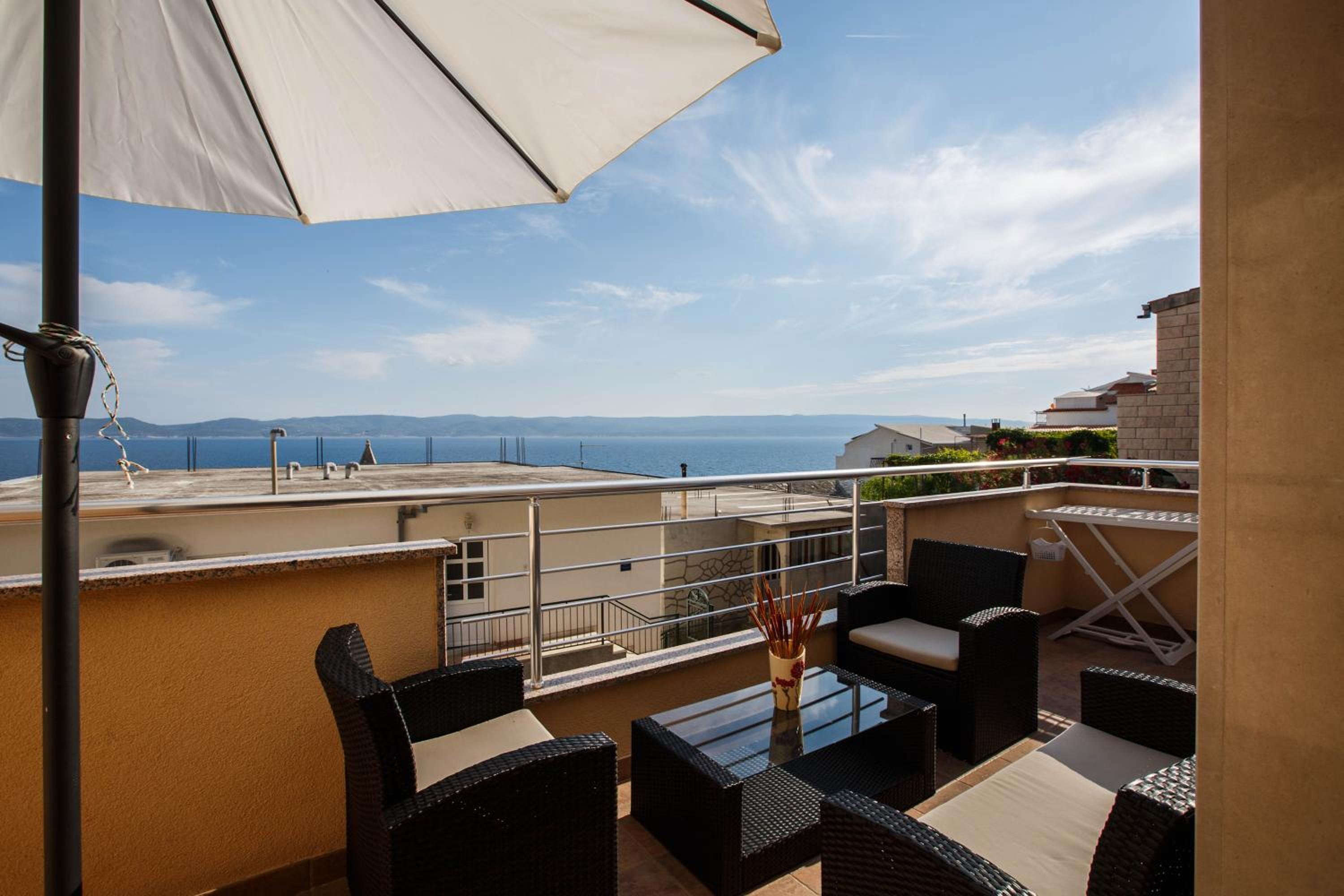 Apartment with Sea View photo 3