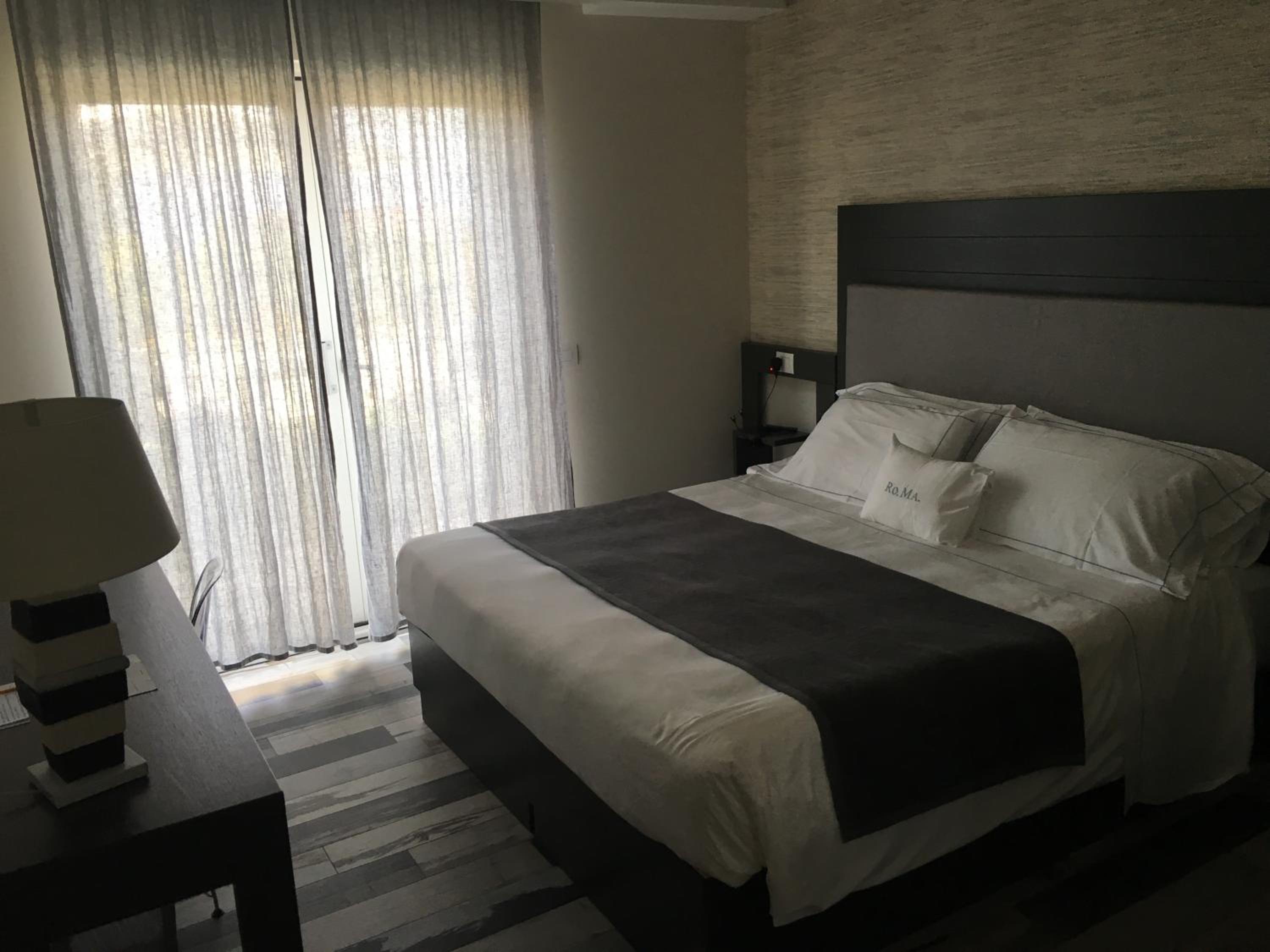 Double or Twin Room with Terrace