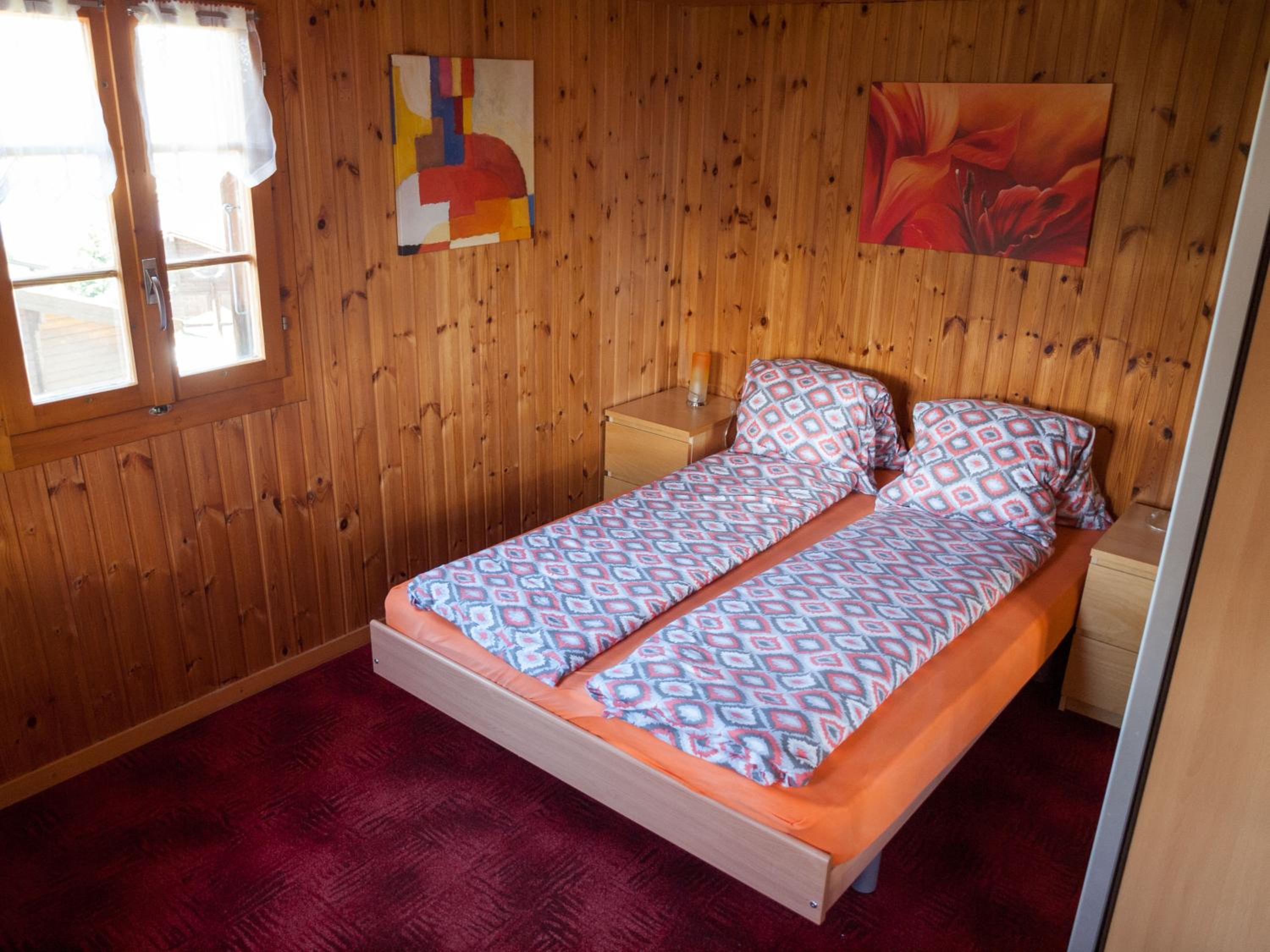 Family Studio - Photo 1