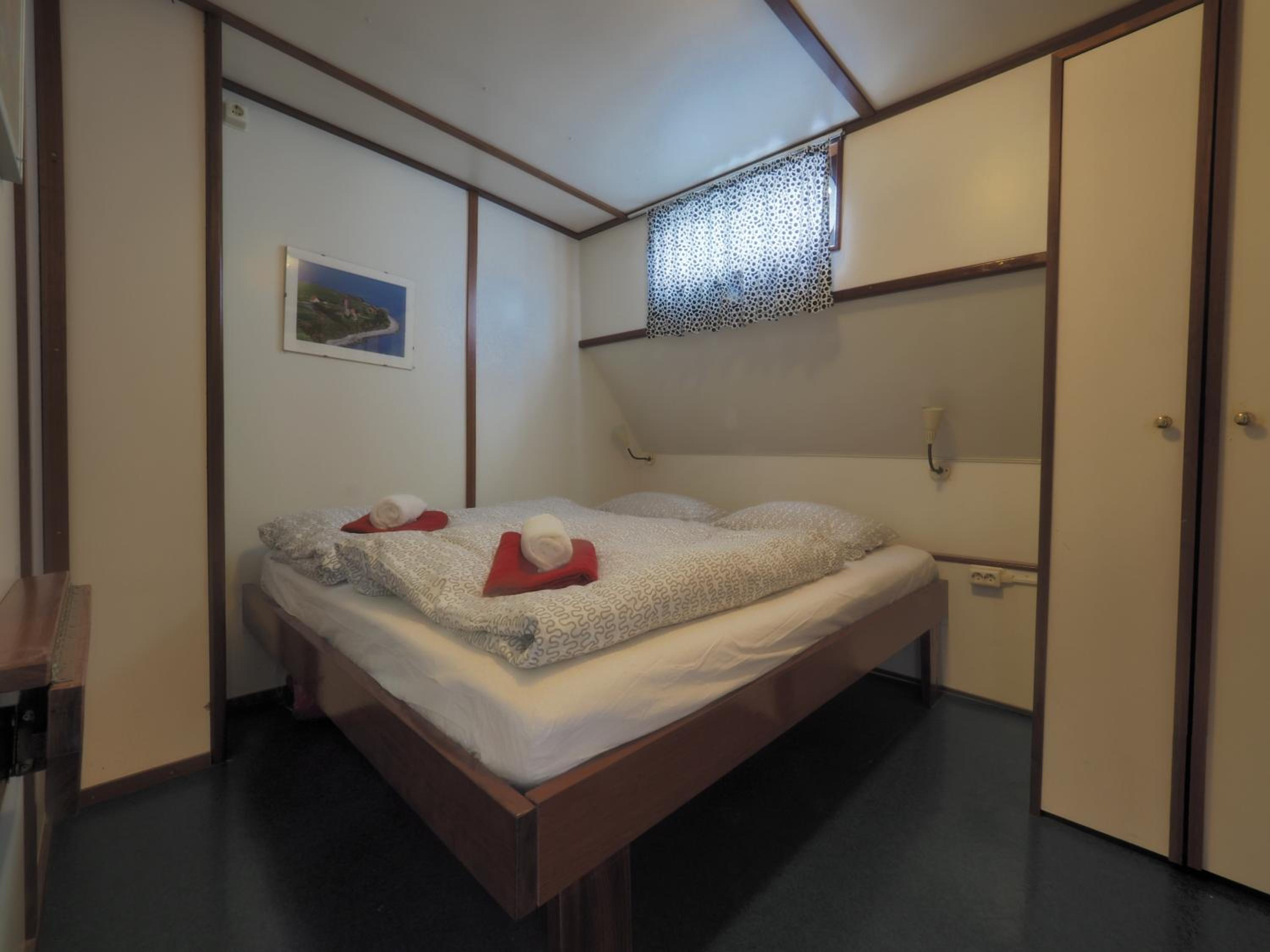 Standard King Room photo 3