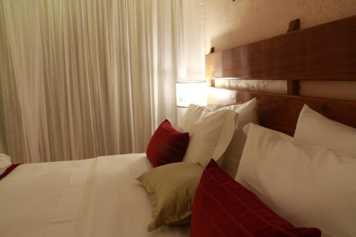 Deluxe Double Room with Balcony and Sea View photo 2