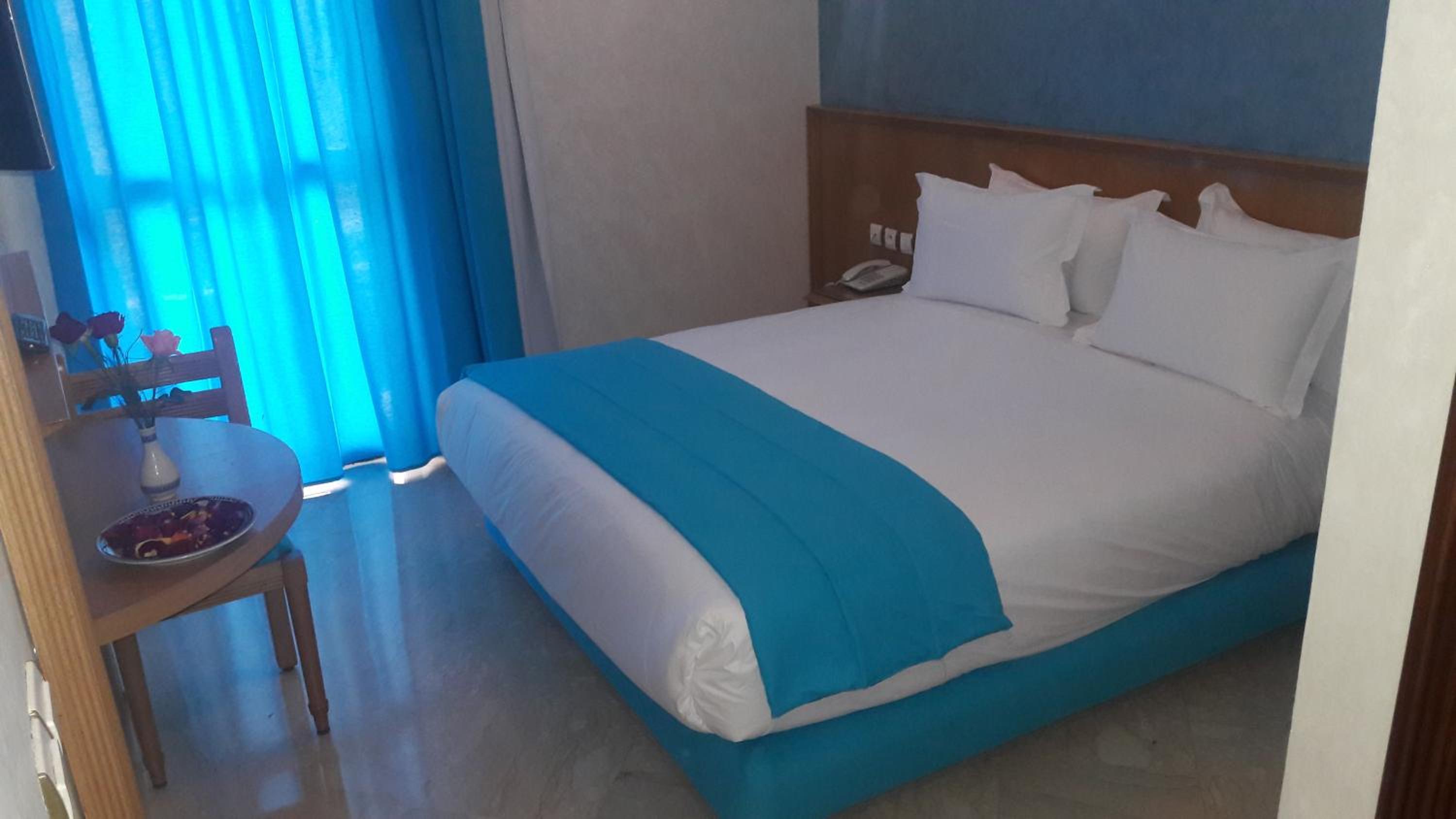 Single Room - Photo 2