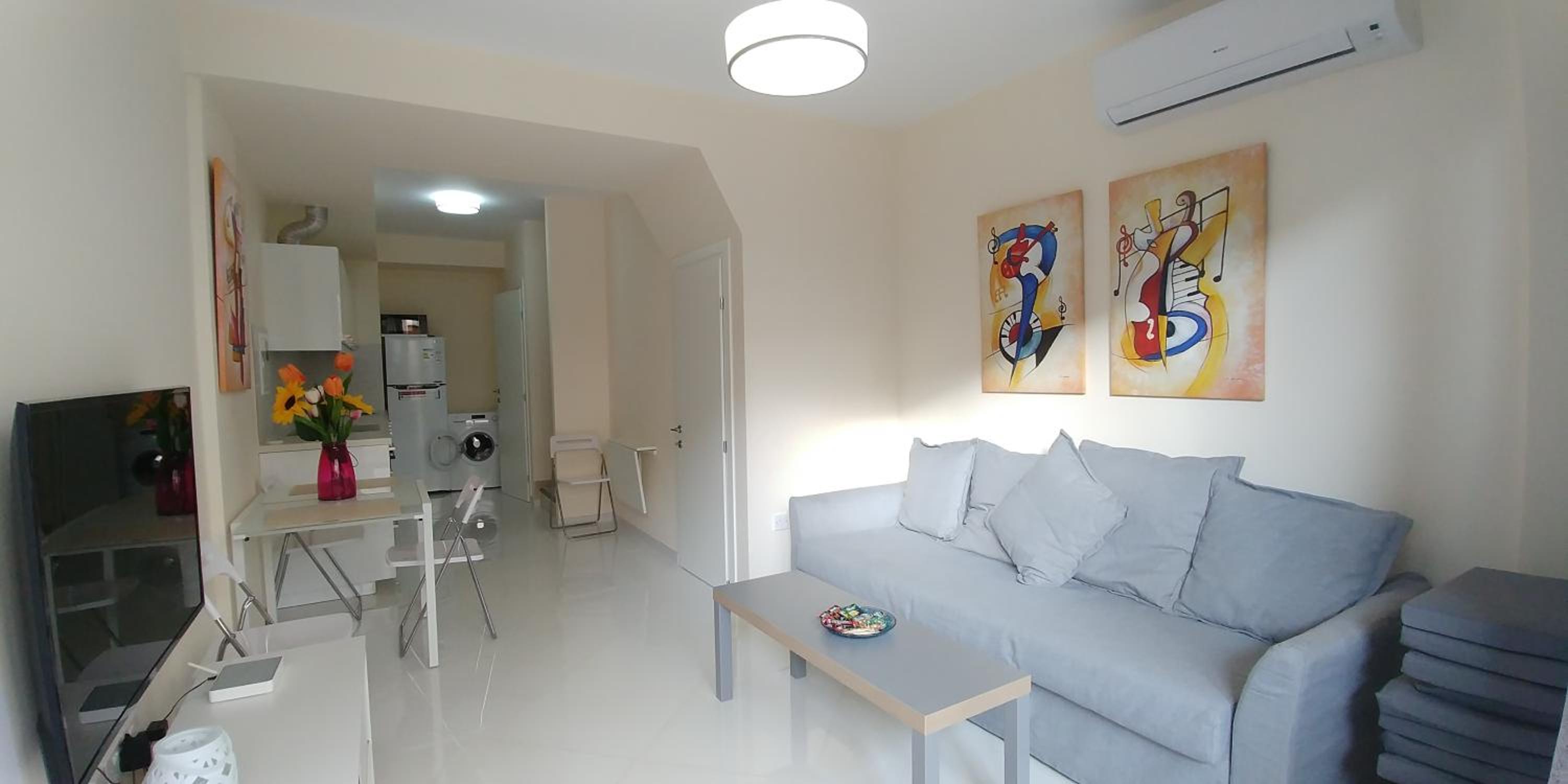 Maisonette photo 1