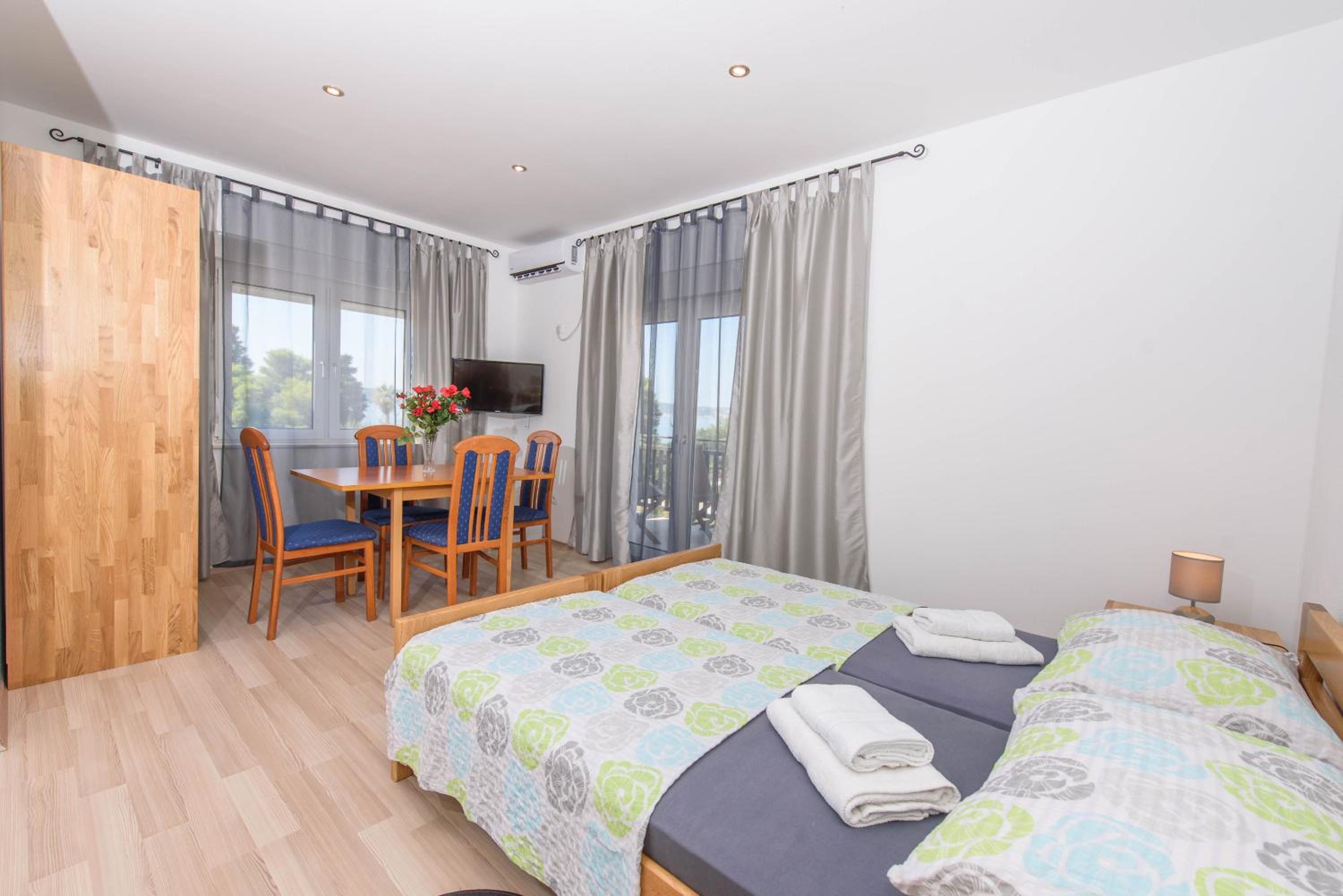 Triple Room with Sea View photo 1