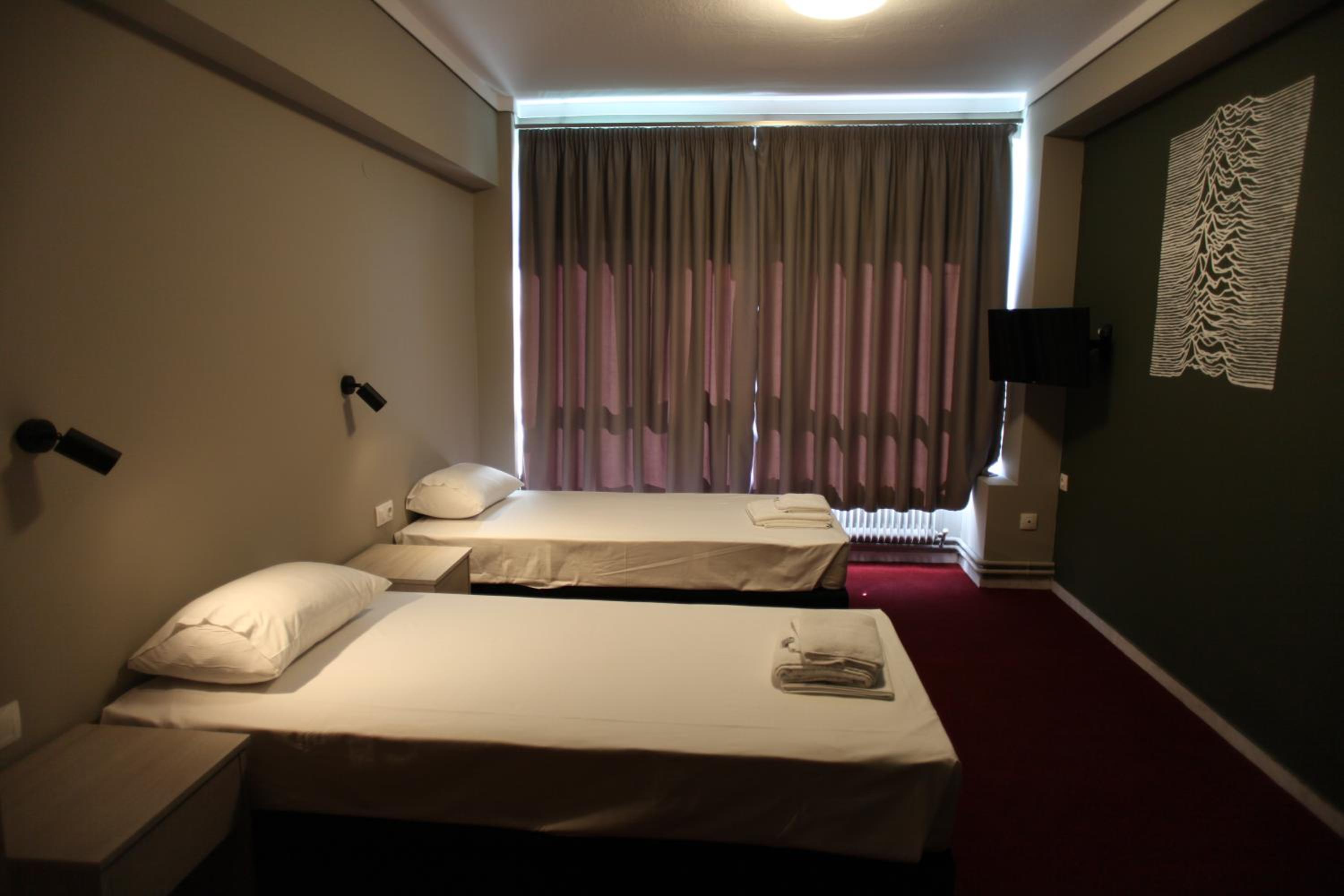 Twin Room with Private Bathroom