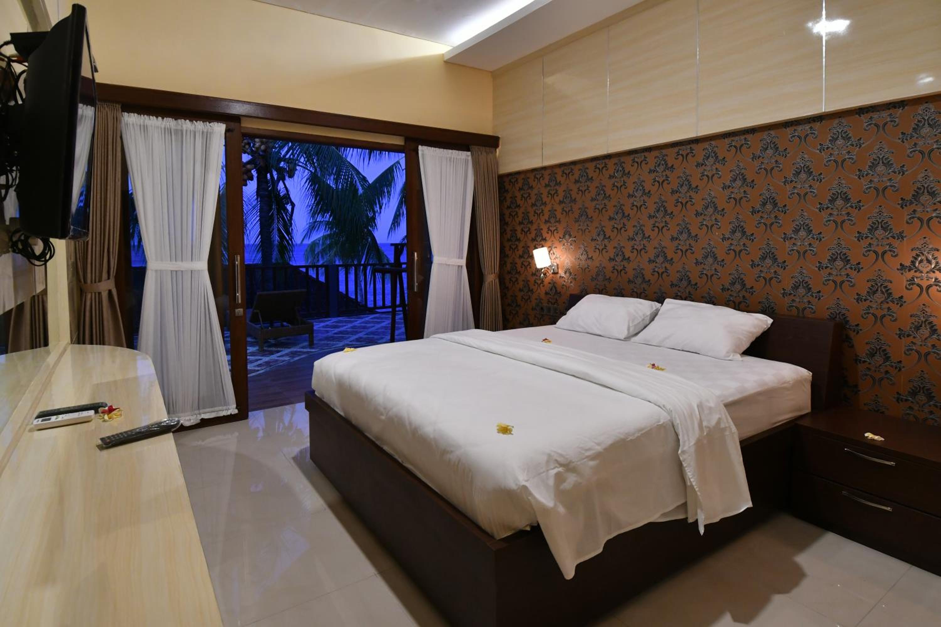 Suite with Sea View photo 1