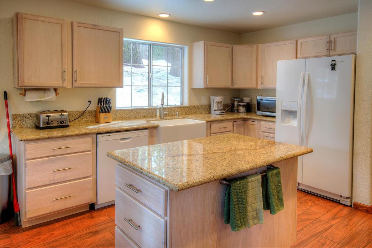 Three-Bedroom Holiday Home  photo 3