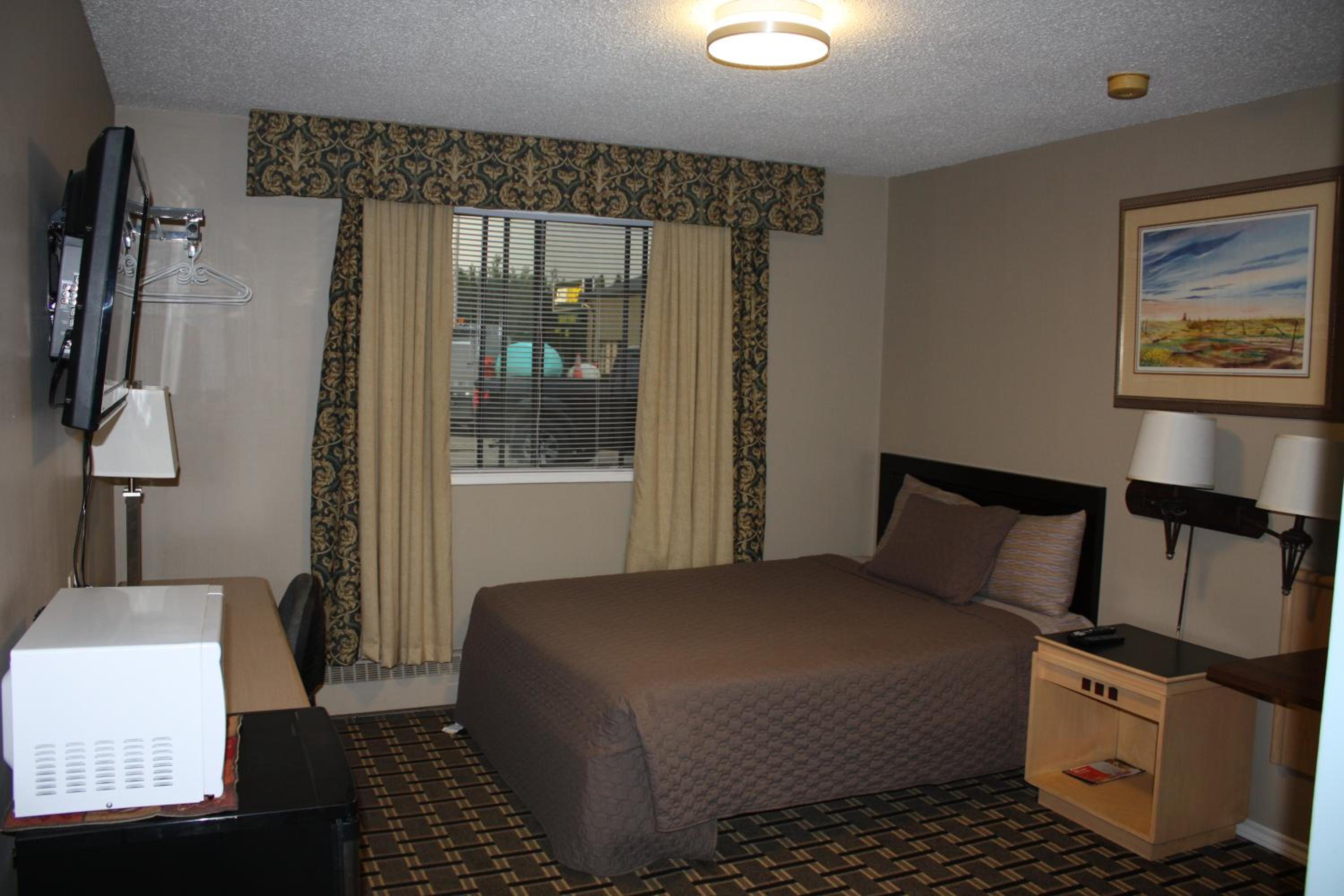 Queen Room photo 3