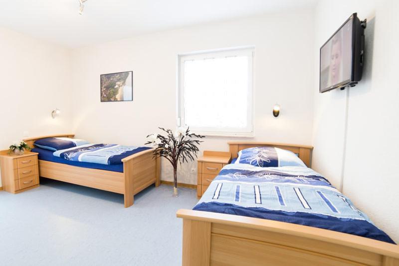 Three-Bedroom Apartment photo 1
