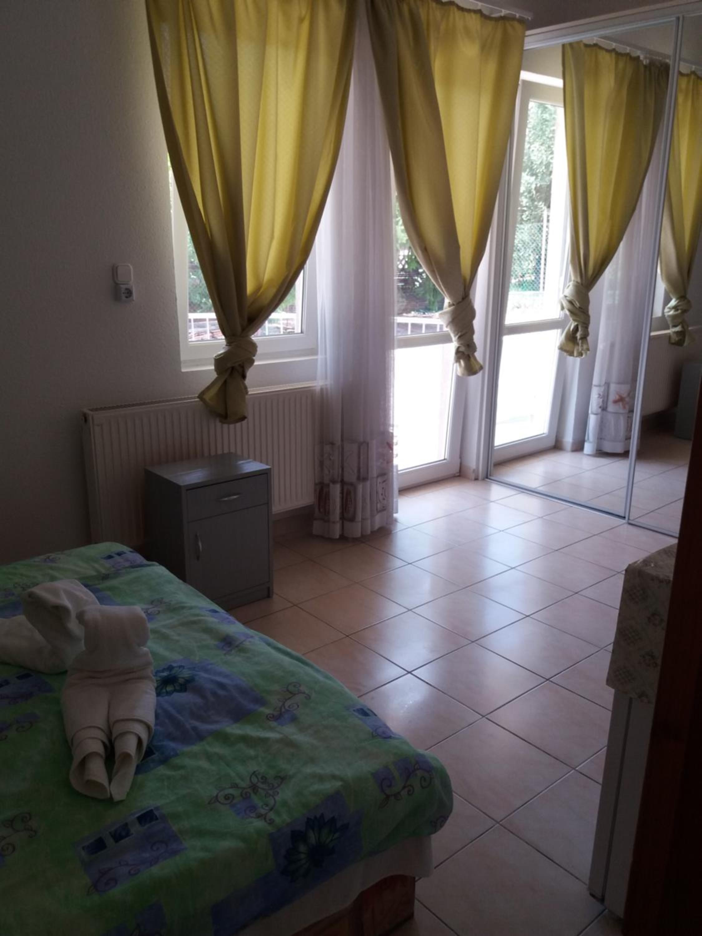 Apartment With Balcony photo 3