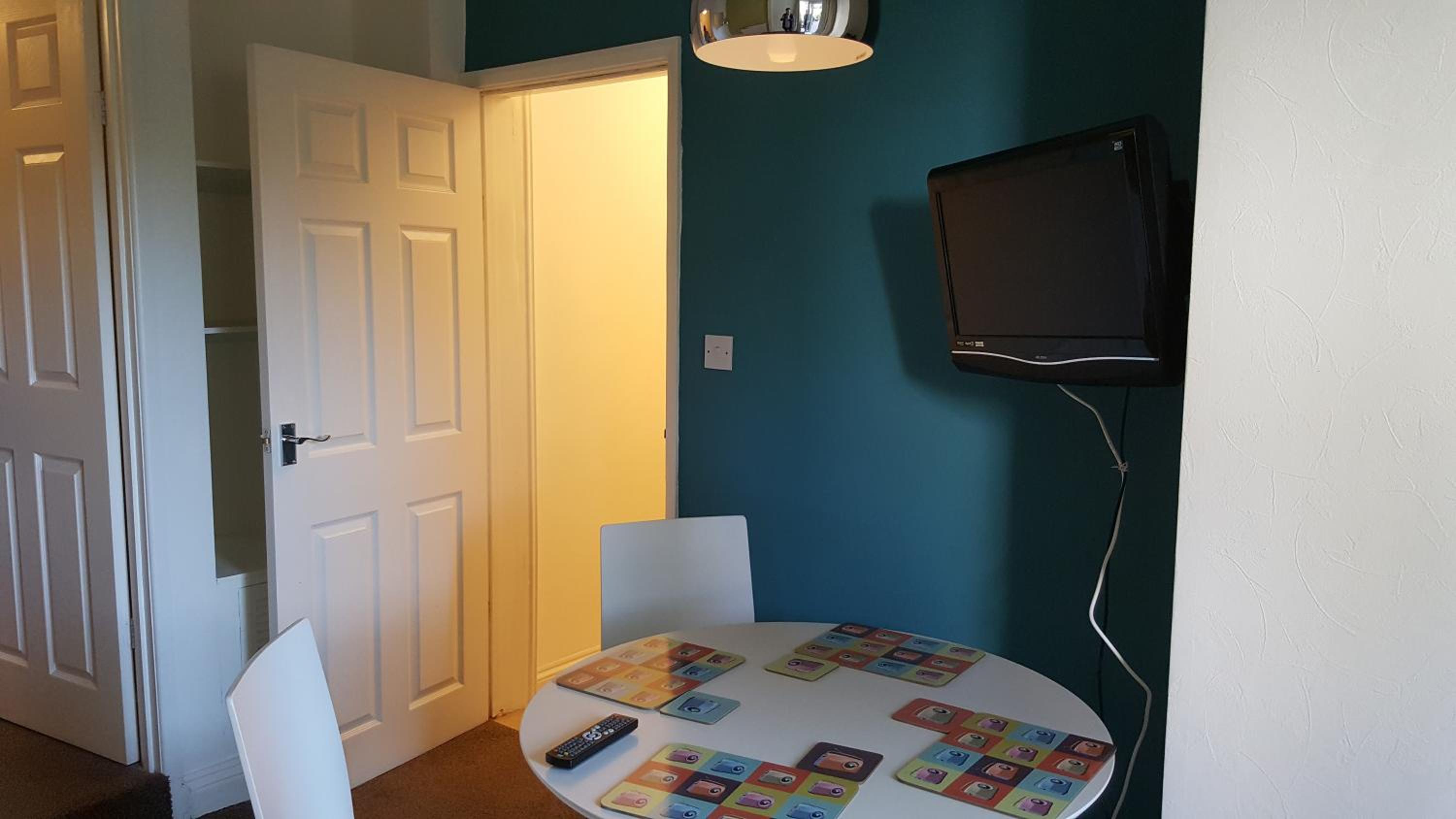 One-Bedroom Apartment - Ground Floor, photo 7