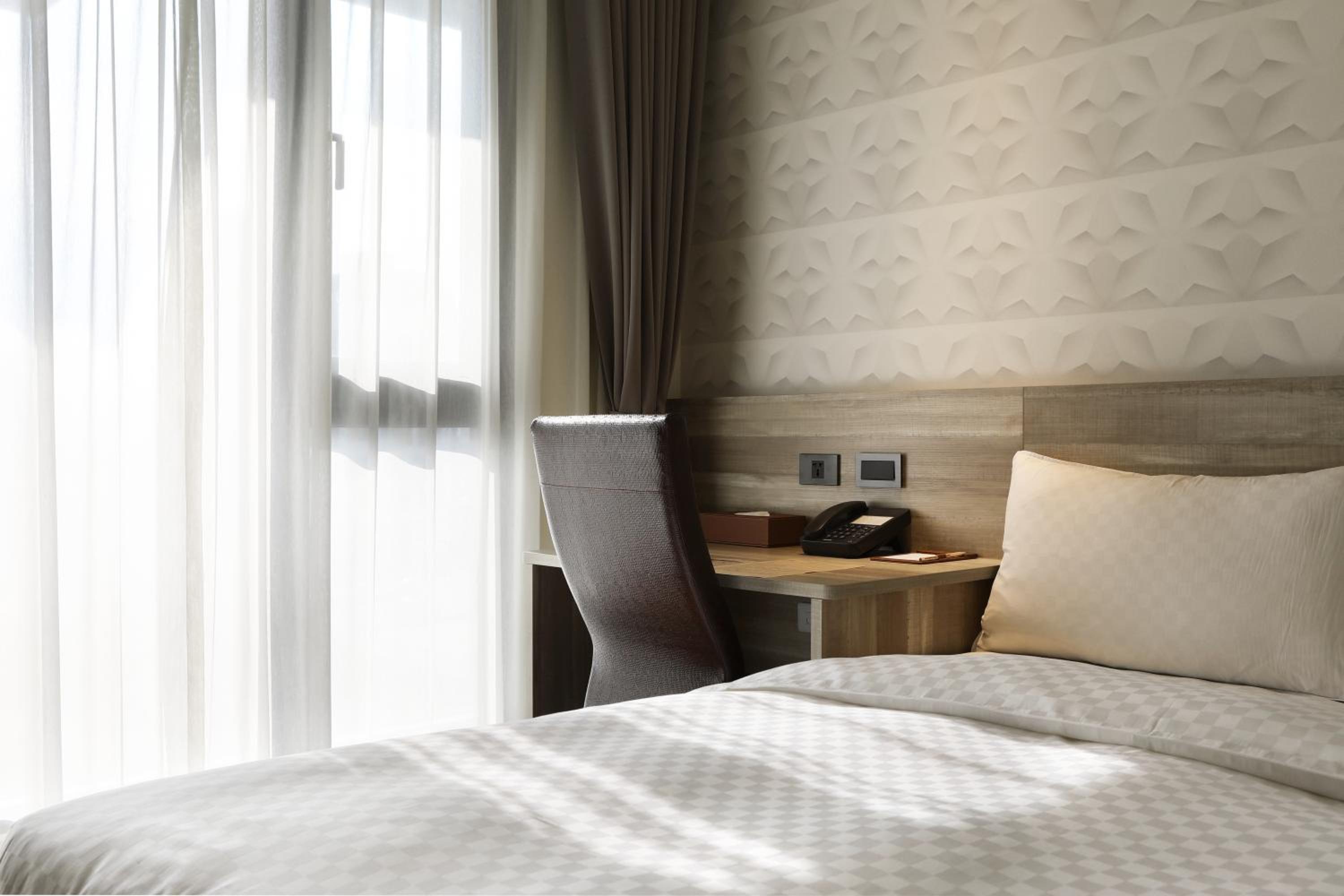 Standard Double Room - Photo 5