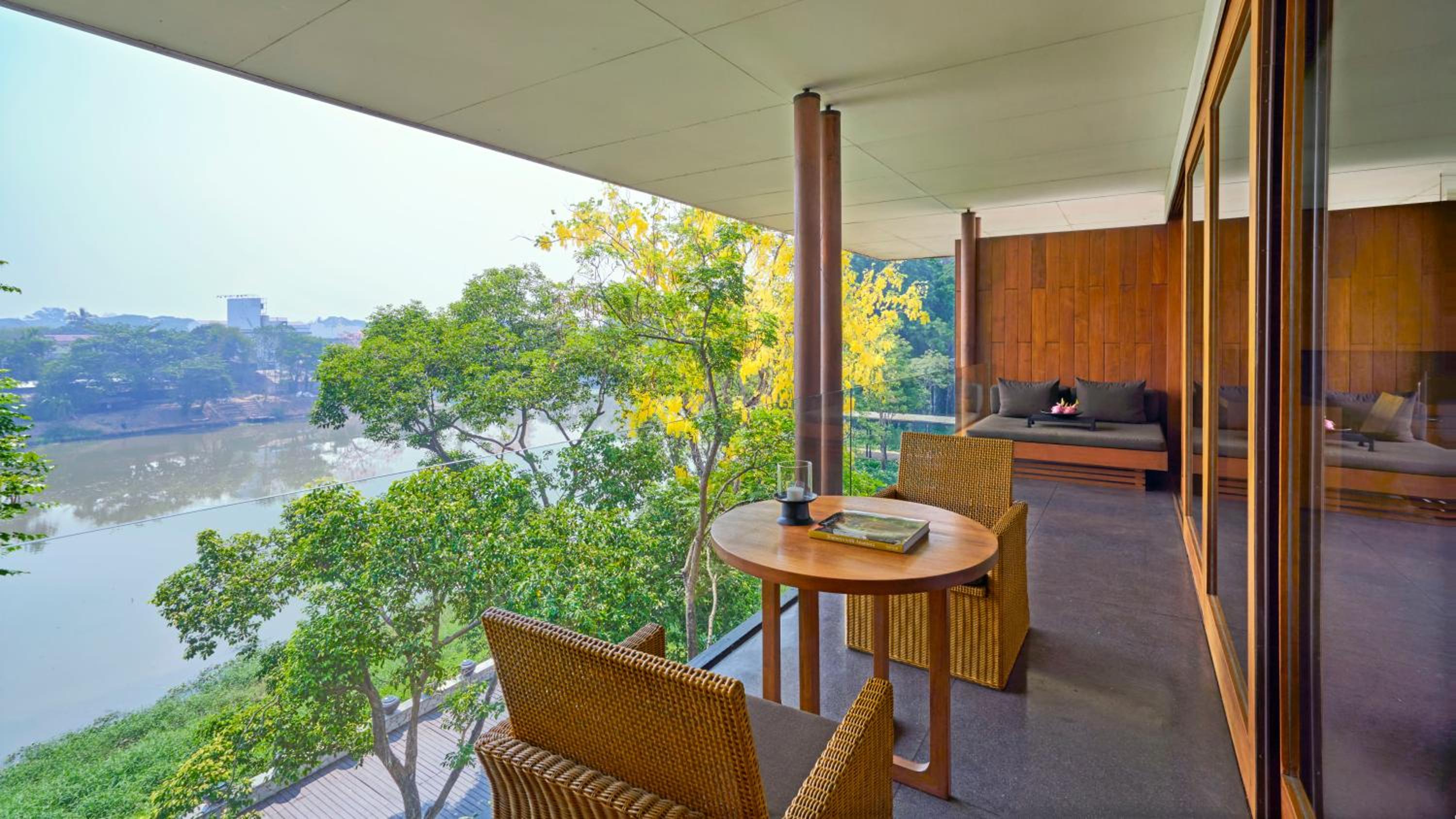 Lanna River View Suite - Photo 4