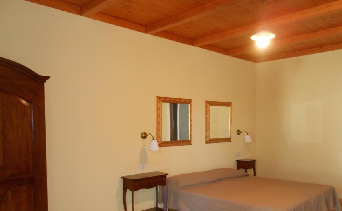 Superior Deluxe Double or Twin Room