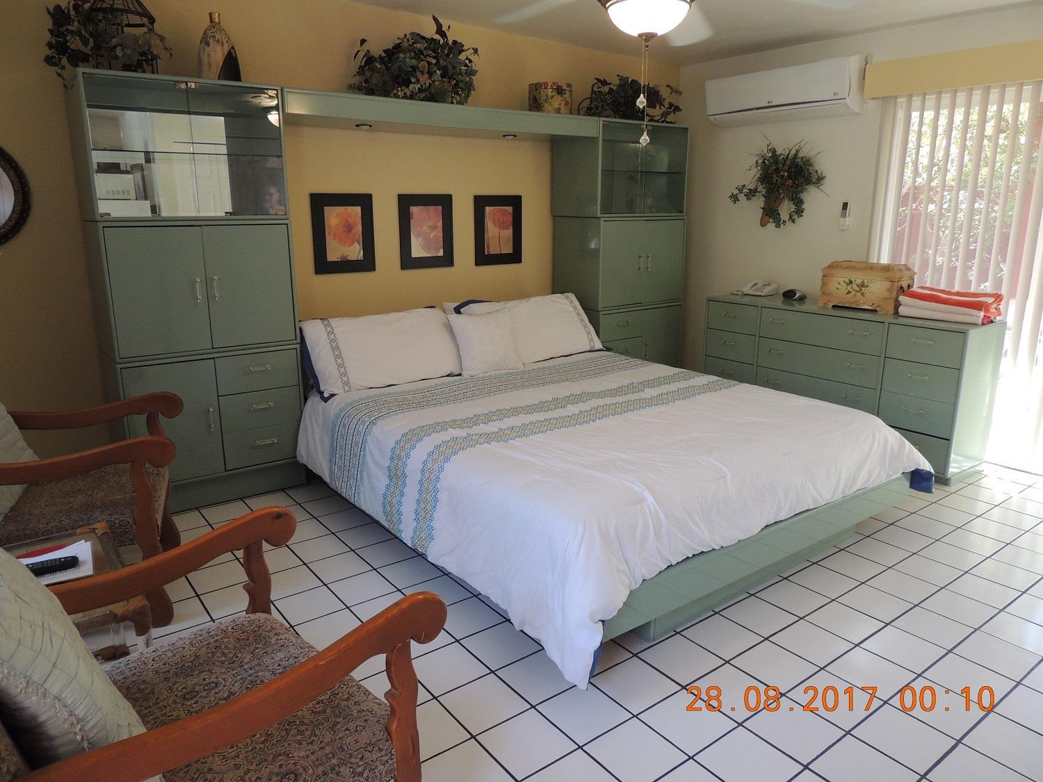 King Room with Kitchenette photo 3