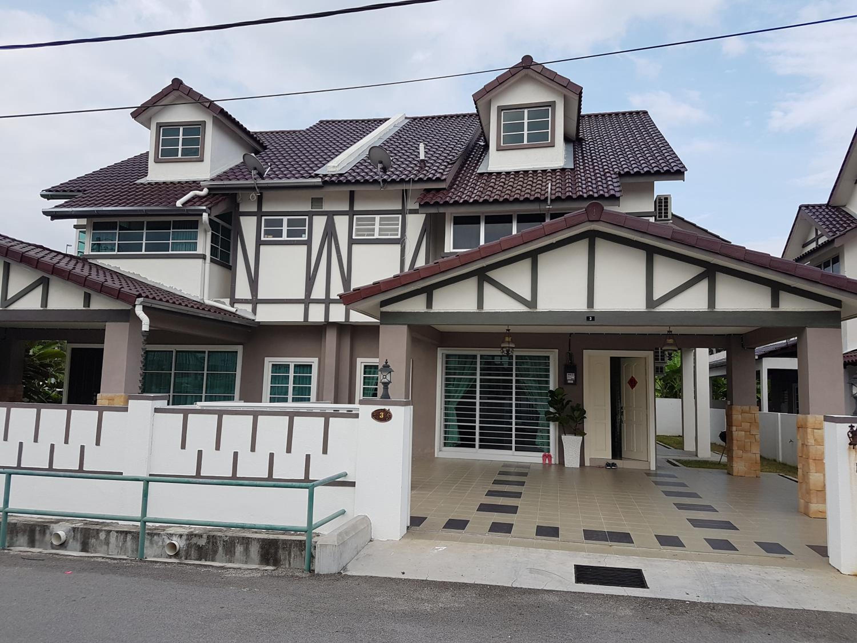Family Bungalow photo 1