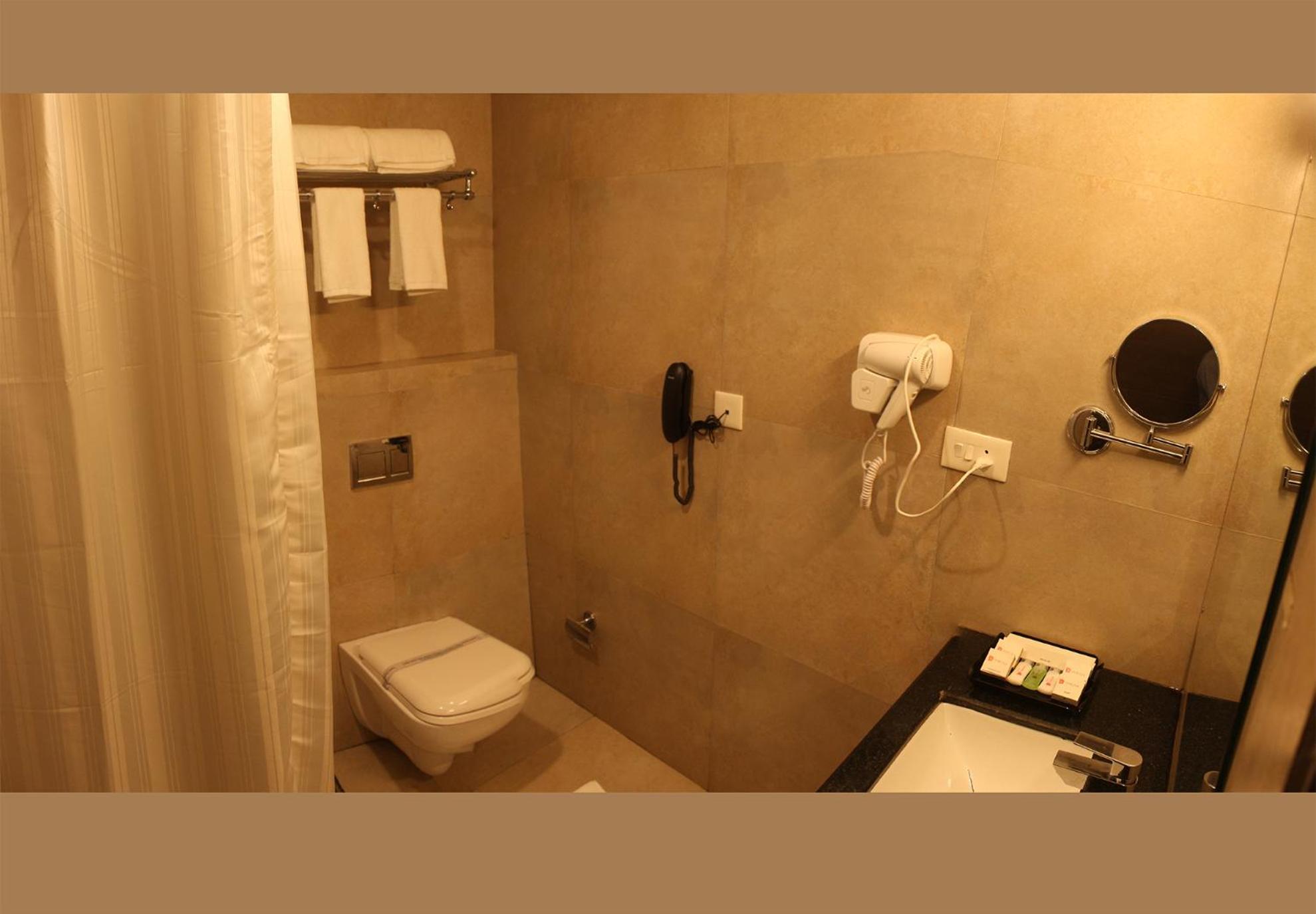 Deluxe Double Room - Photo 3