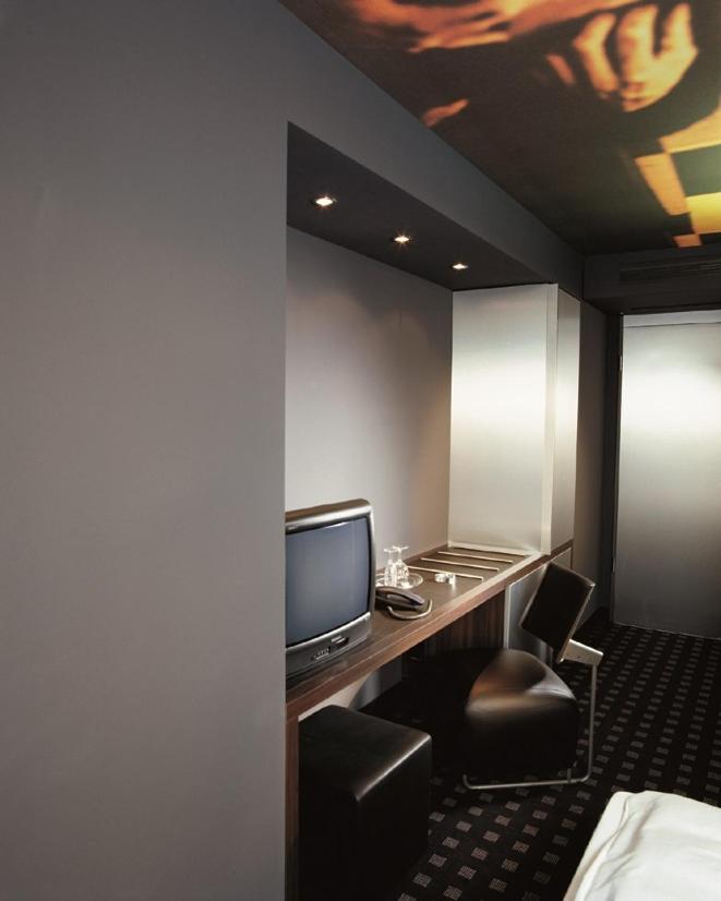 Standard Double Room - Photo 3