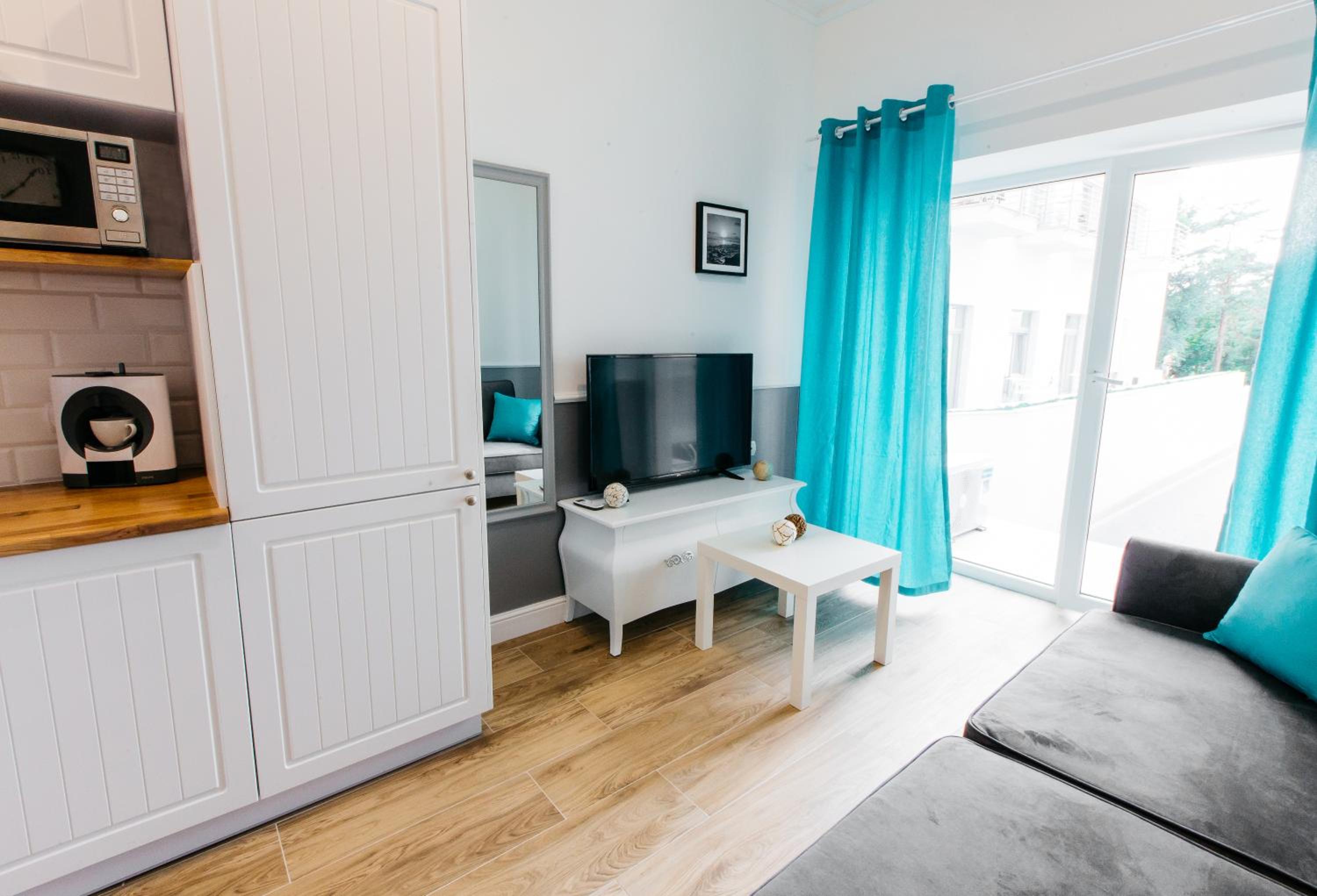 Studio Apartment photo 1