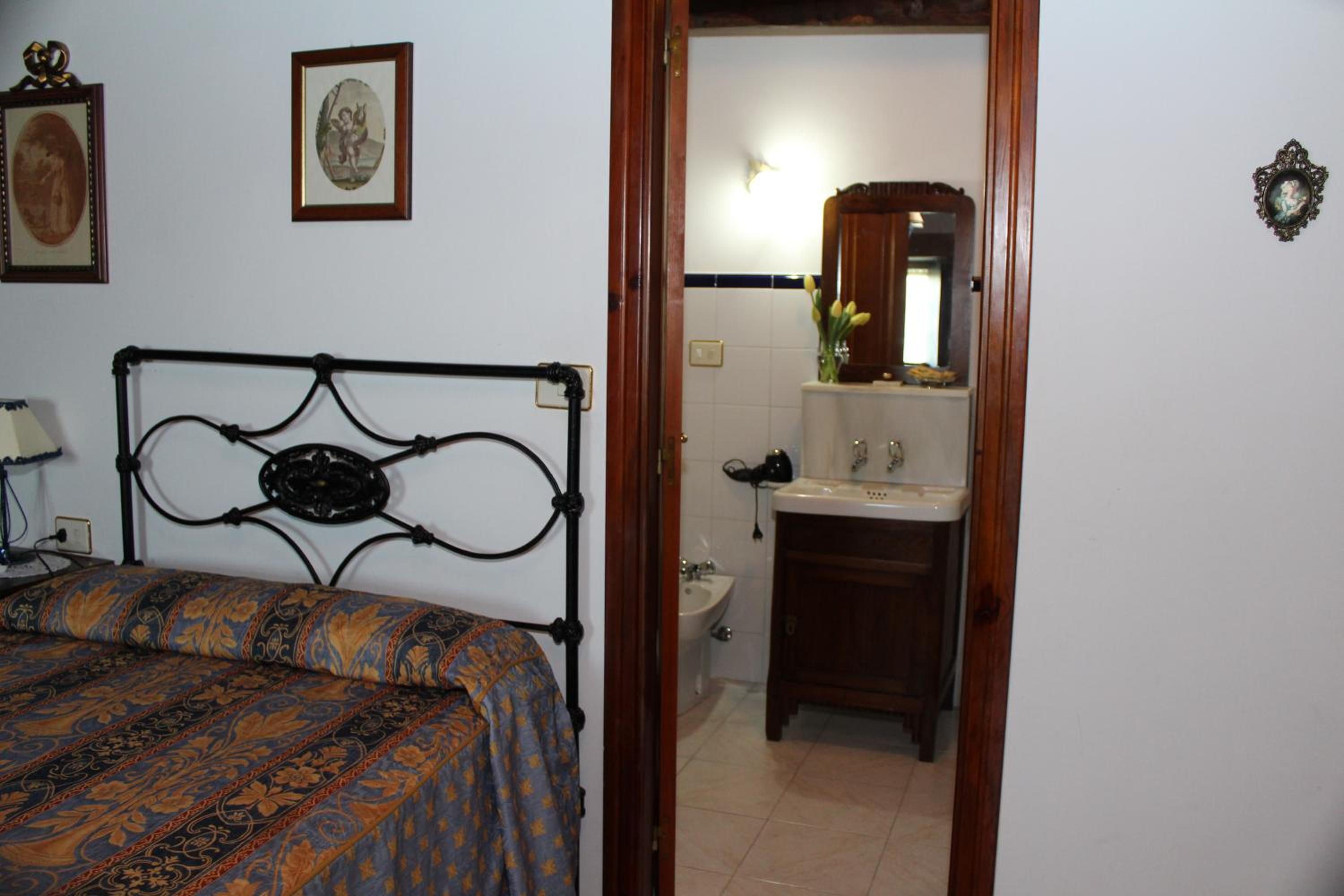 Casa de cuatro habitaciones