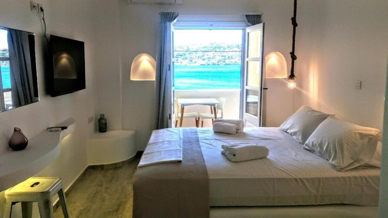 Junior Suite with Sea View - Photo 11