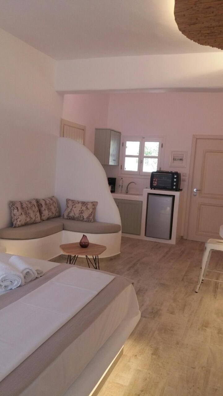 Junior Suite with Sea View - Photo 7