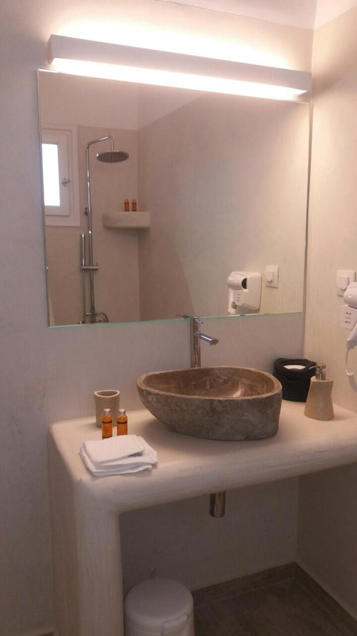 Junior Suite with Sea View - Photo 10