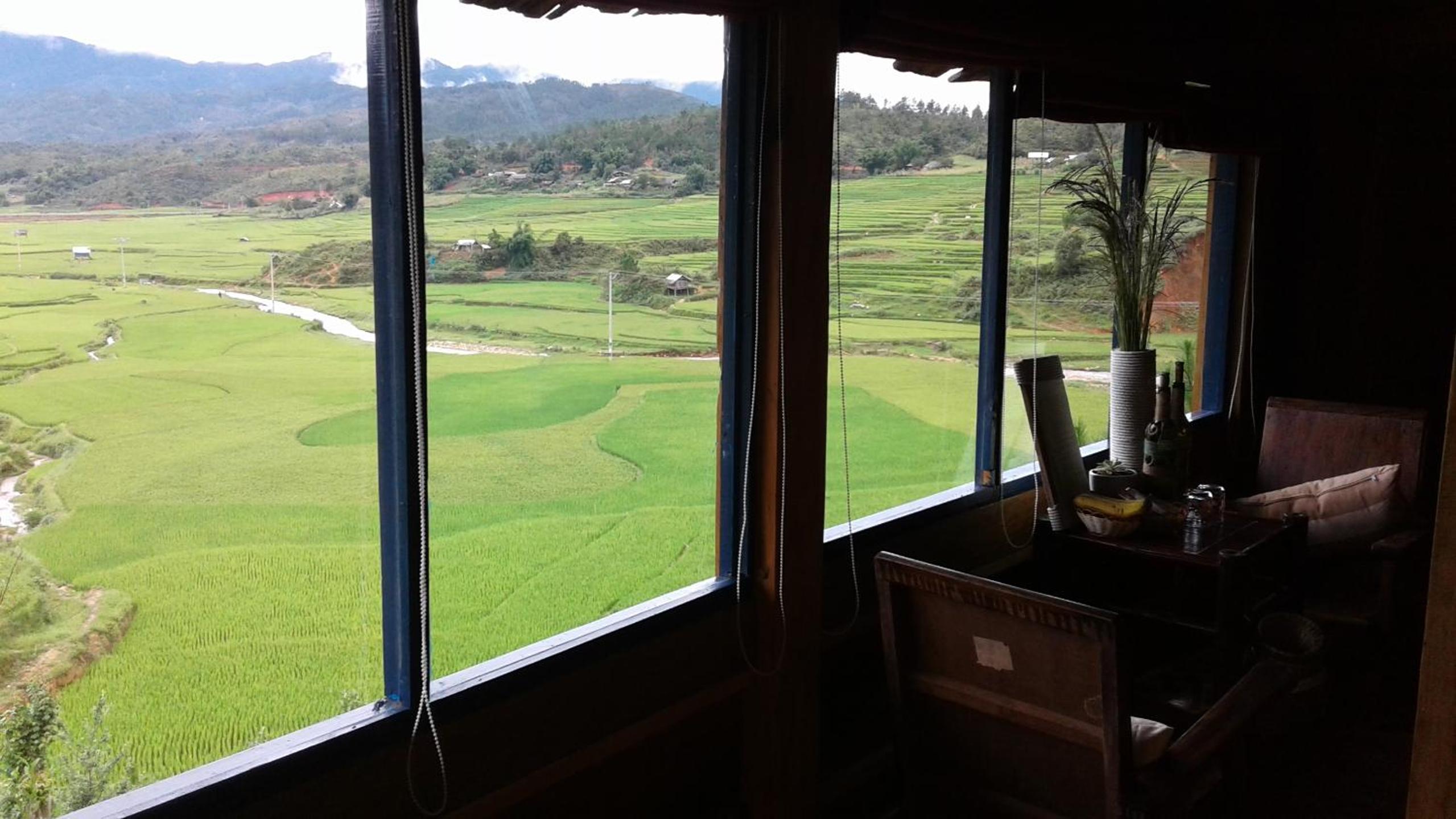 Twin Room with Mountain View photo 3