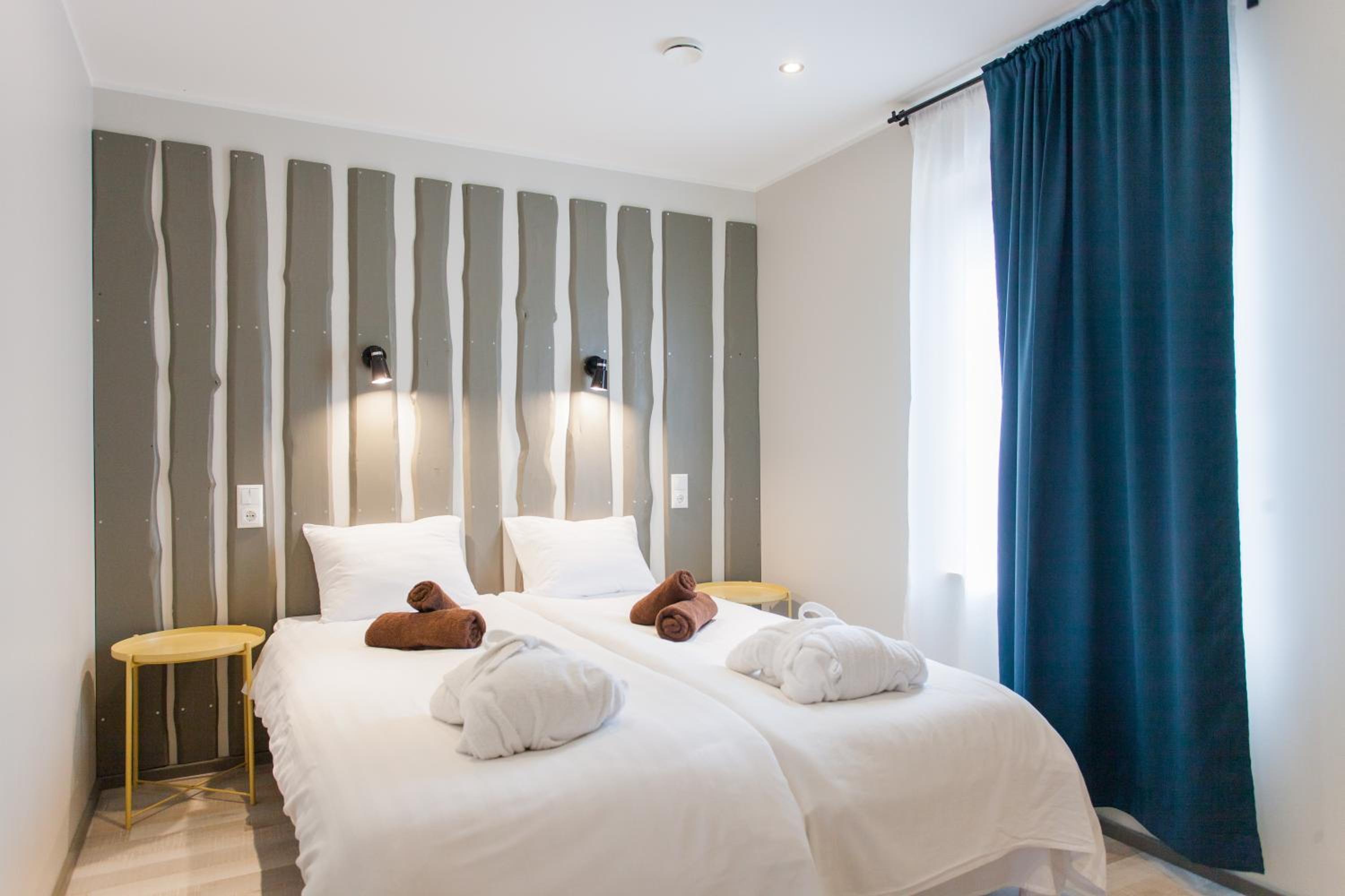 One-Bedroom Apartment with Spa Access