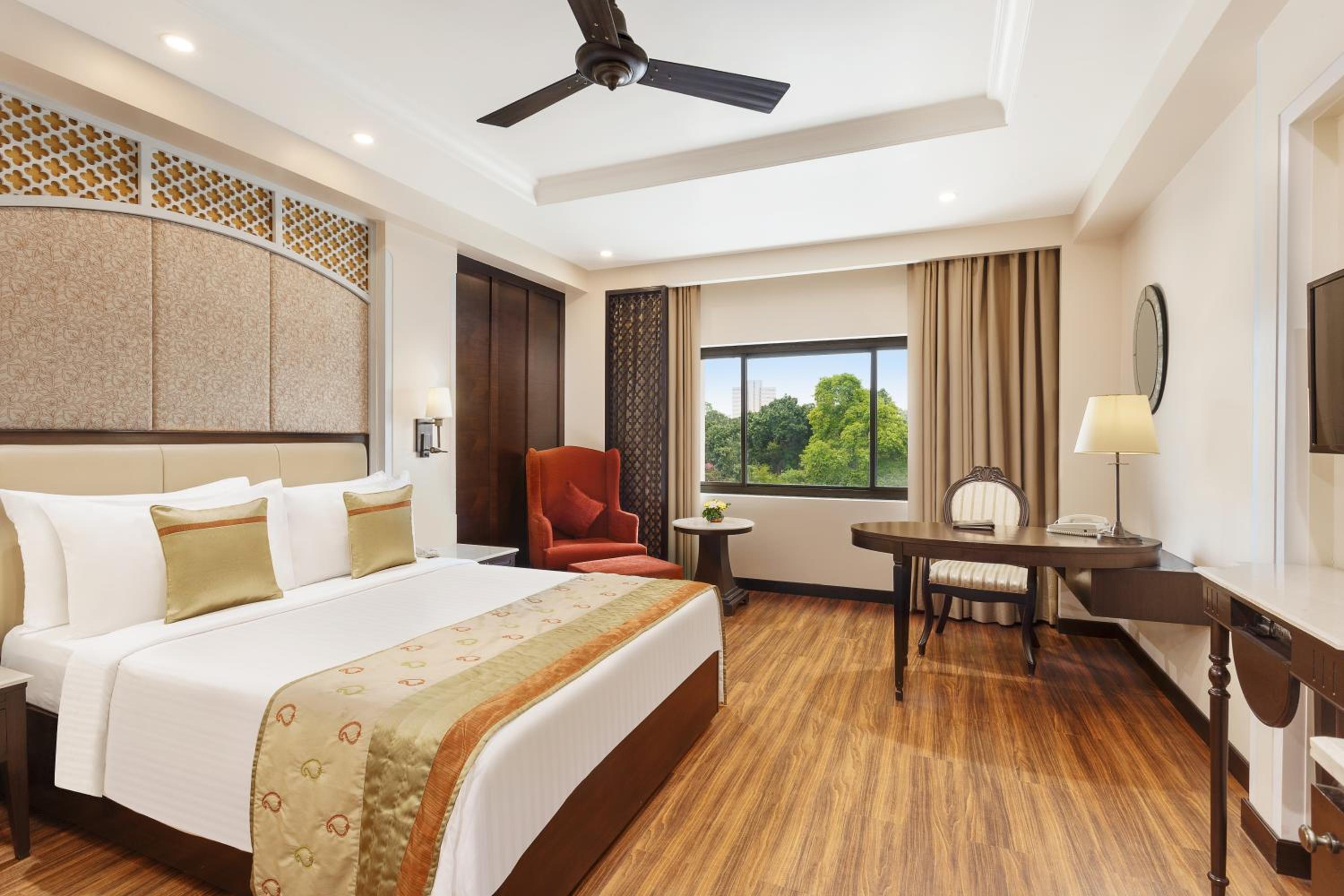 Deluxe Double Room - Photo 1