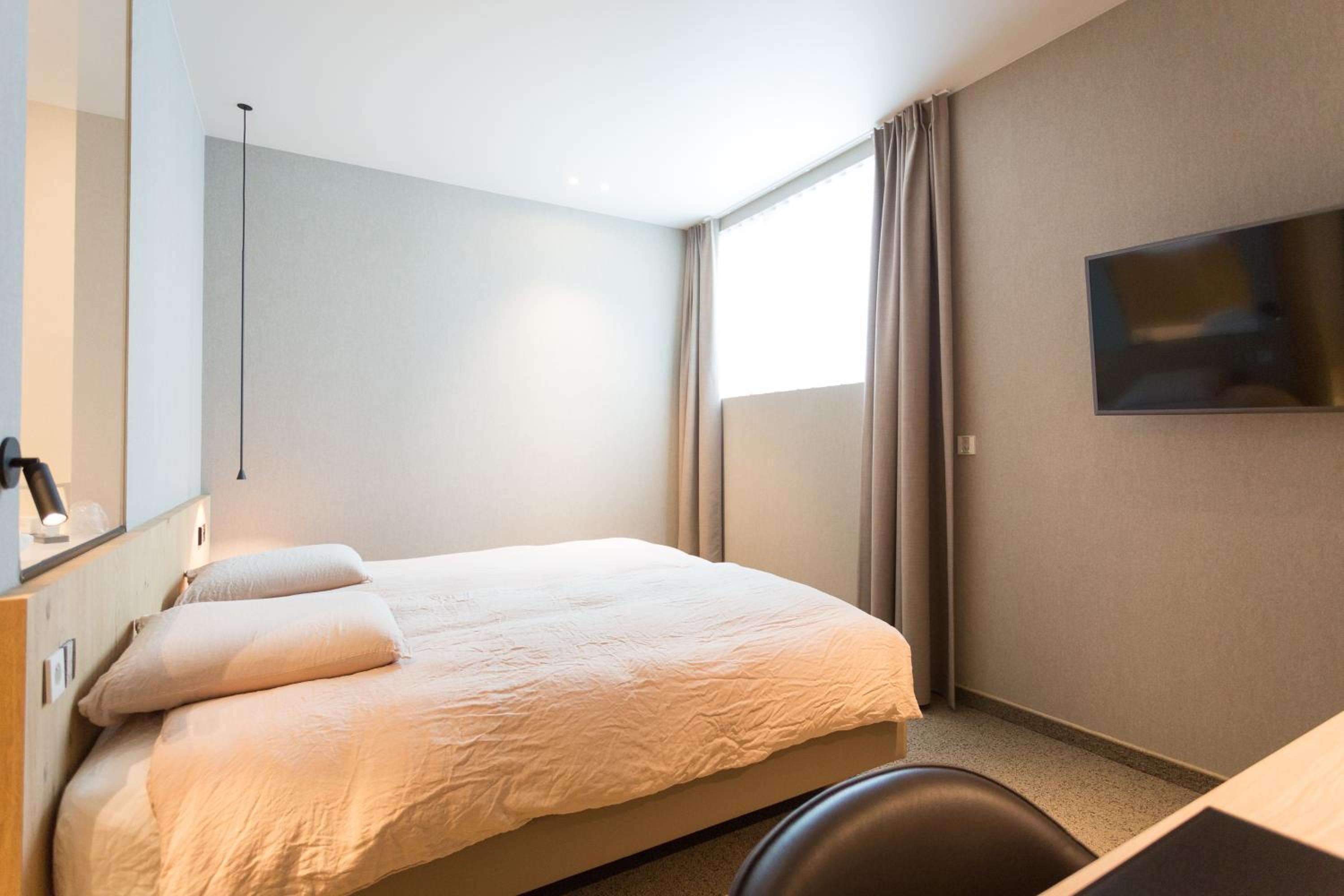 Standard Double Room photo 3