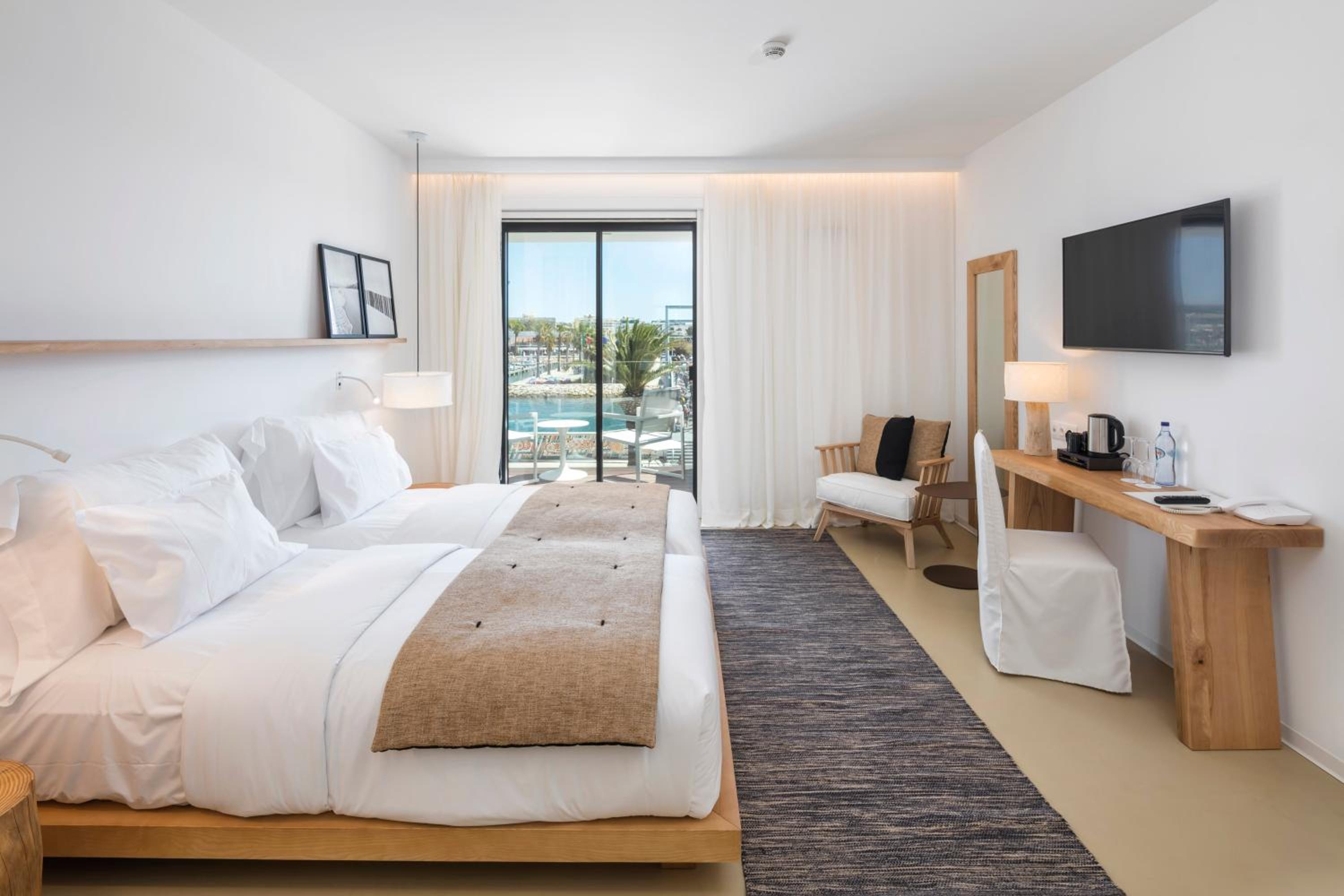 Superior Double Room or Twin Room with Marina View