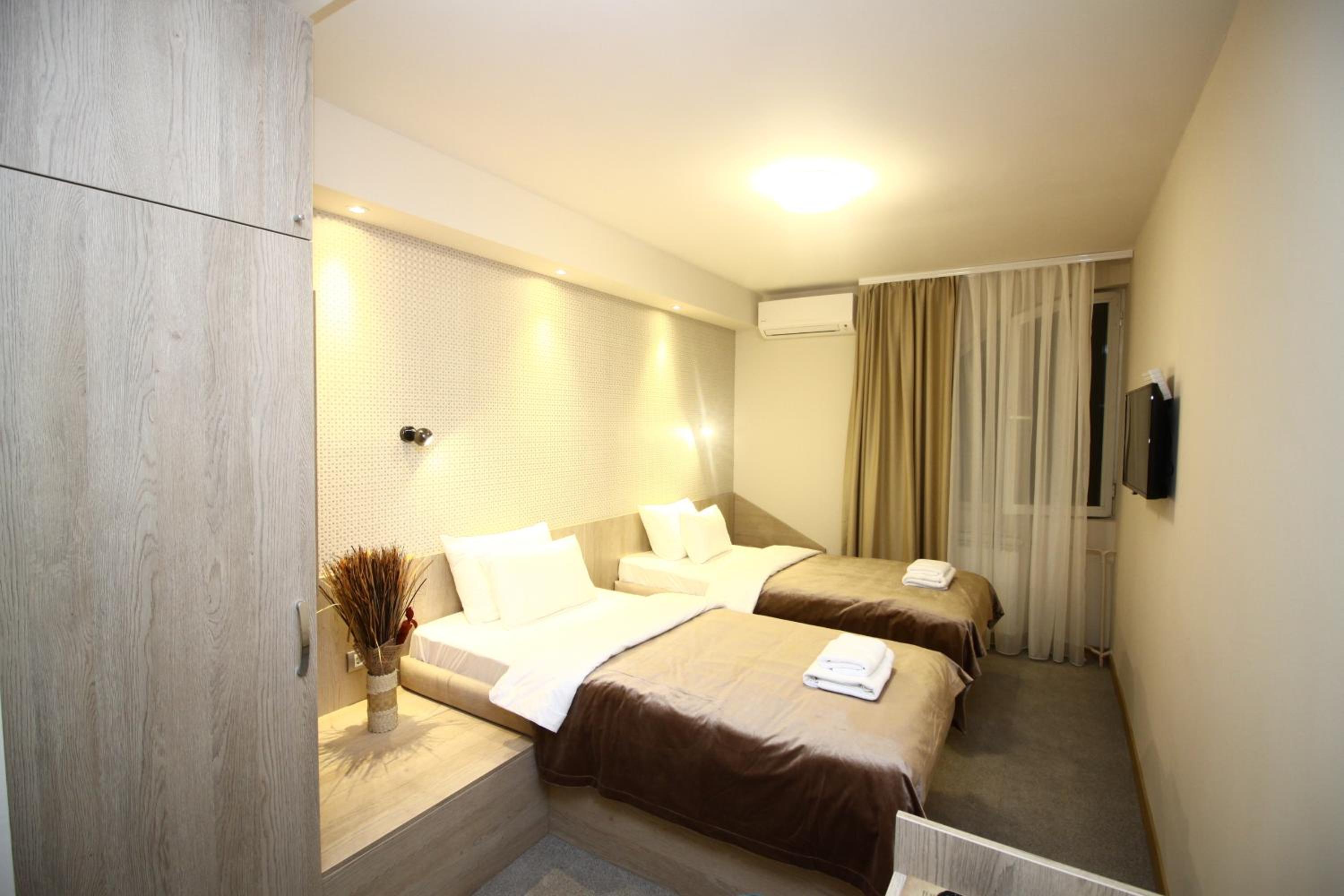 Standard Twin Room photo 1