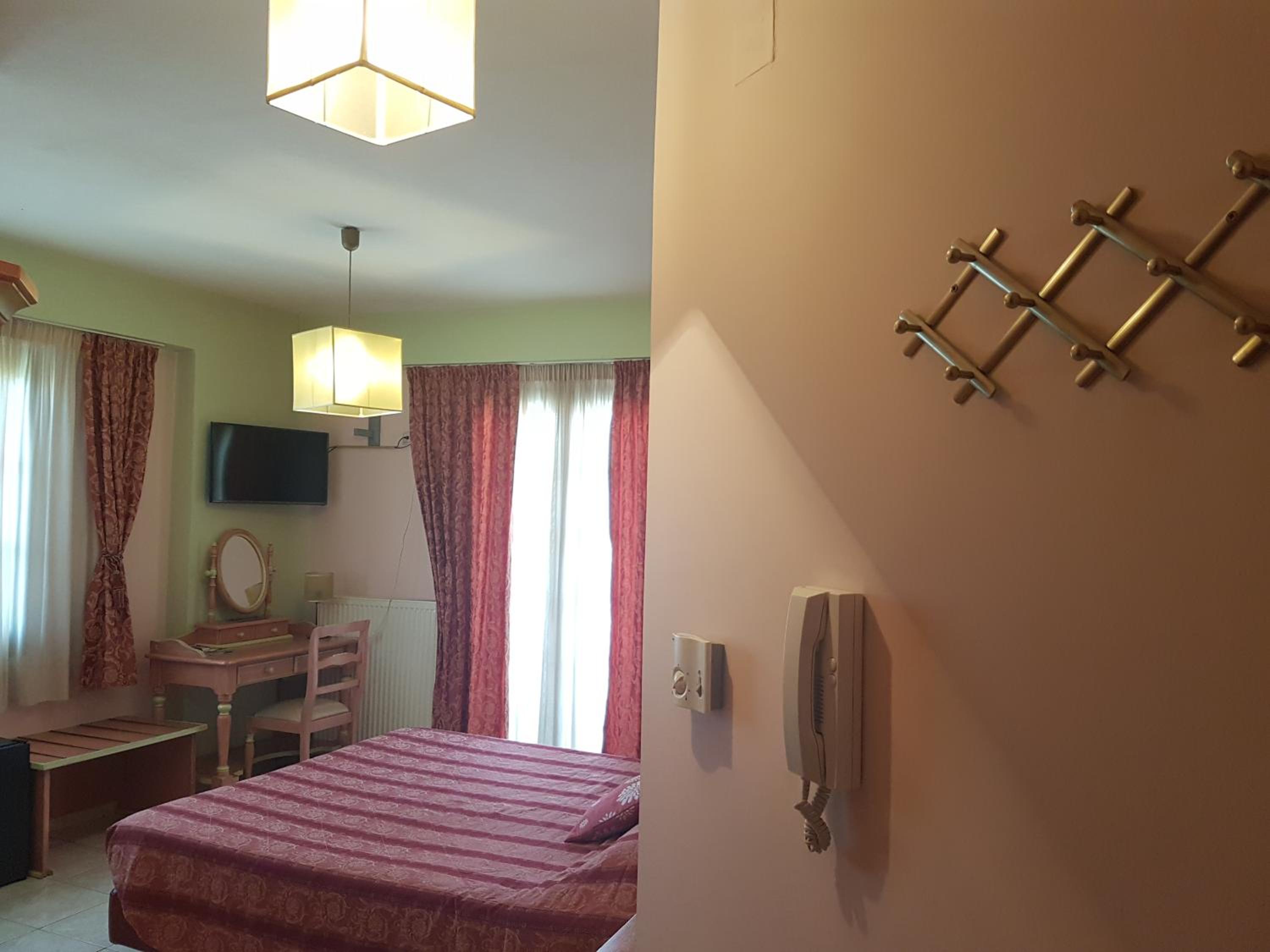 Family Room with Balcony - Photo 9